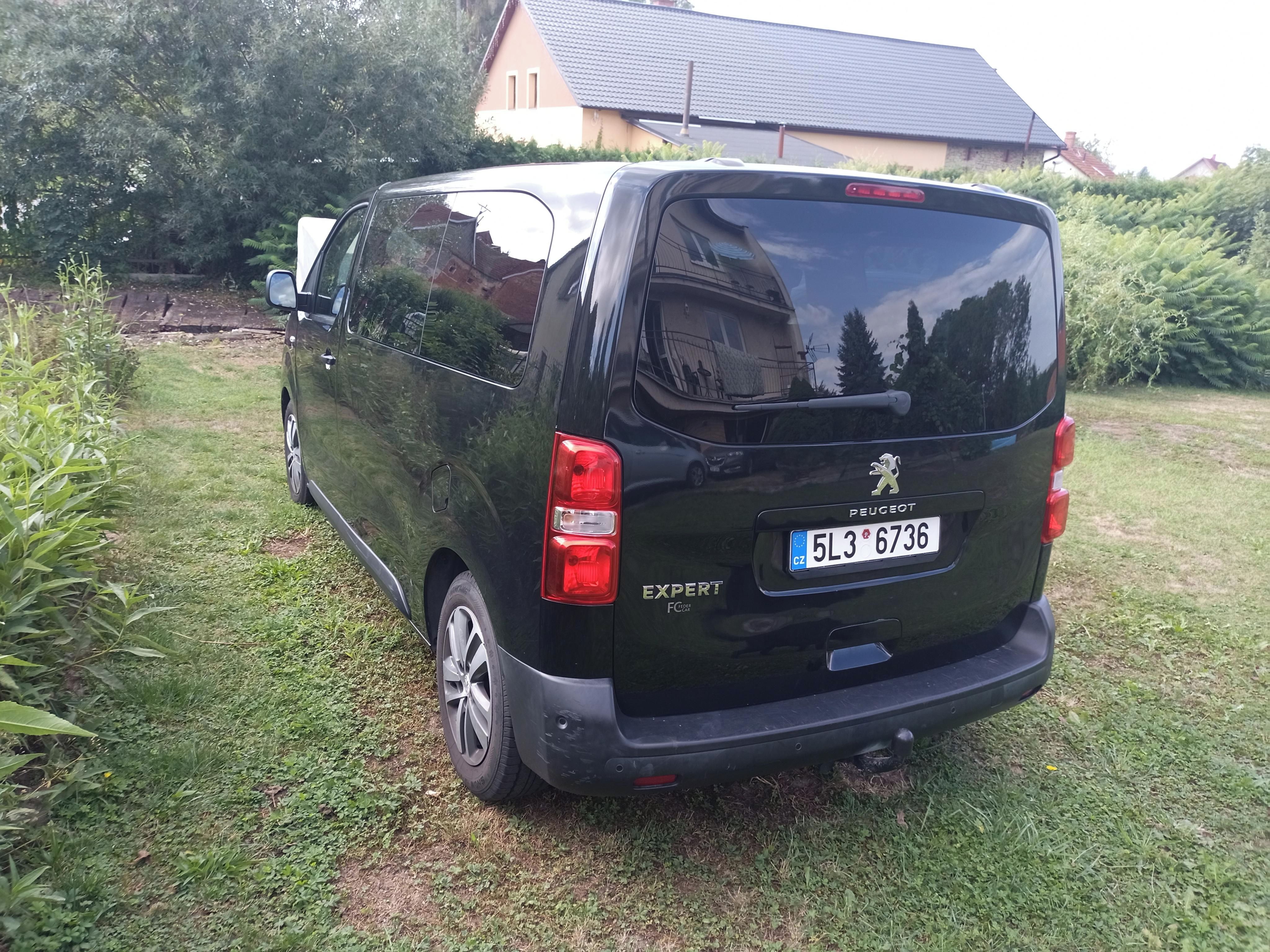 Peugeot Traveller, 2.0BlueHdi,110kw ,2017,8mist - fotka 3