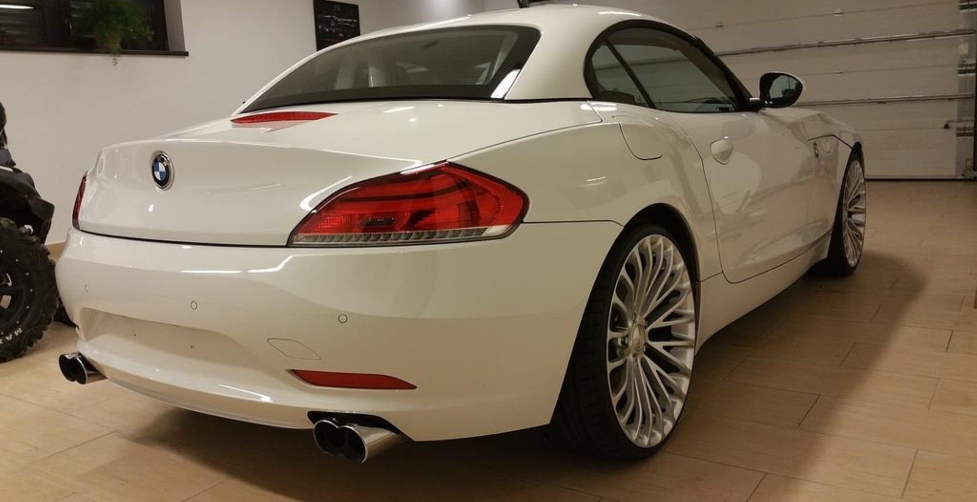BMW Z4, 2.3i - fotka 3