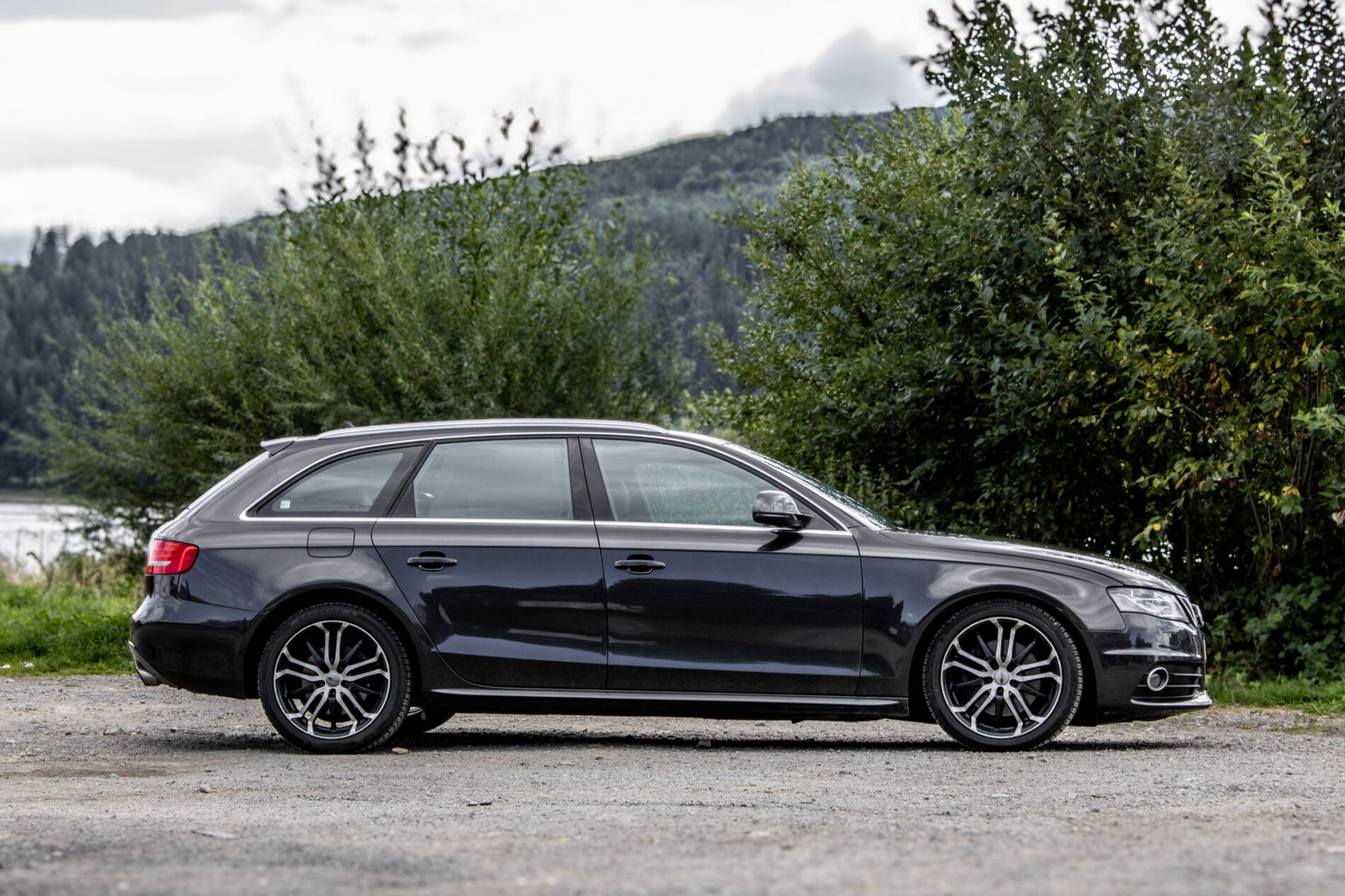 Audi A4 Avant - fotka 4