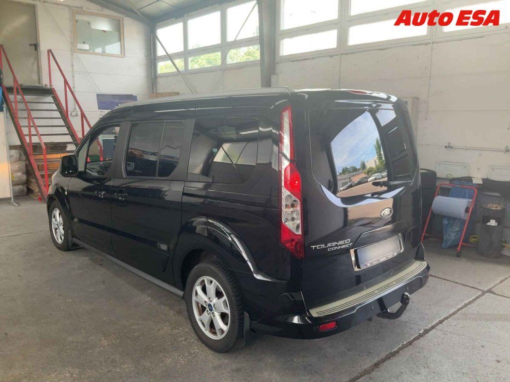 Ford Tourneo Connect, 1.6TDCi MAXi,TITANIUM - fotka 4