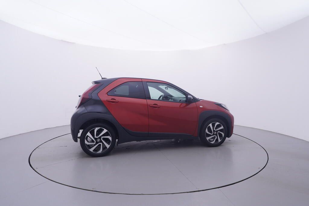 Toyota Aygo, X Style 1.0 53 kW - fotka 6