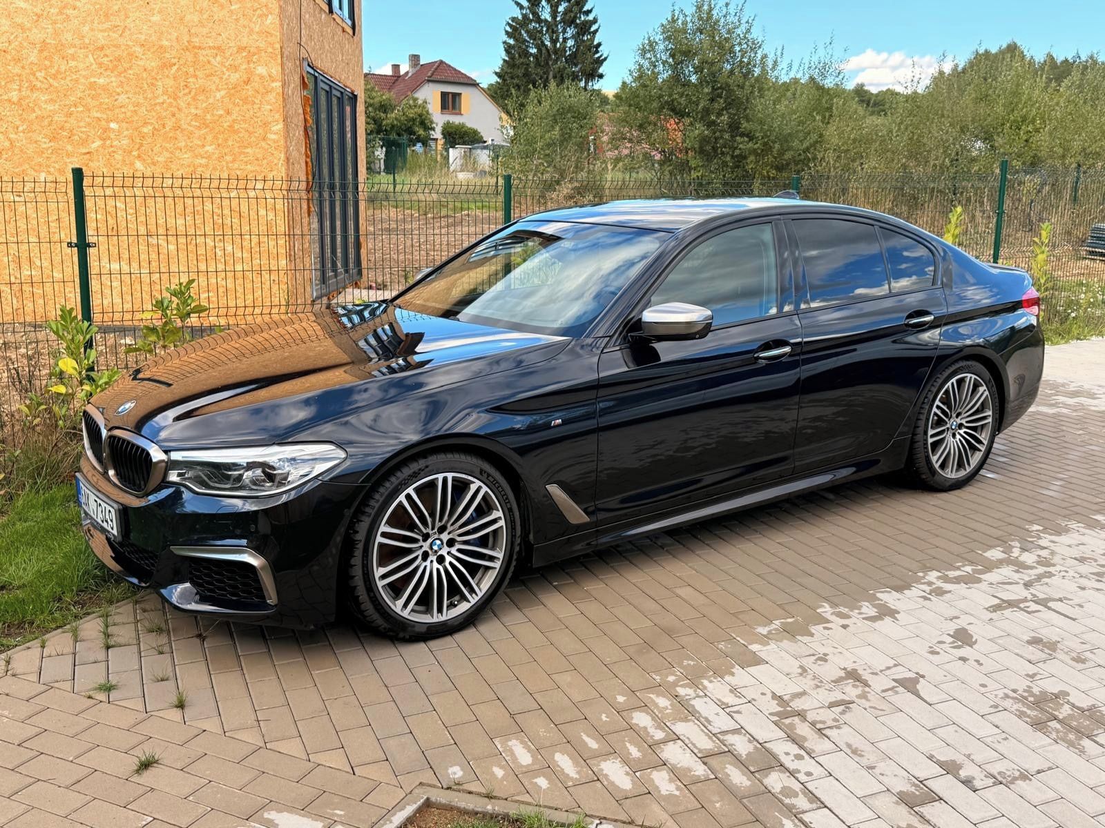 BMW Řada 5, BMW M550i xDrive / TOP stav