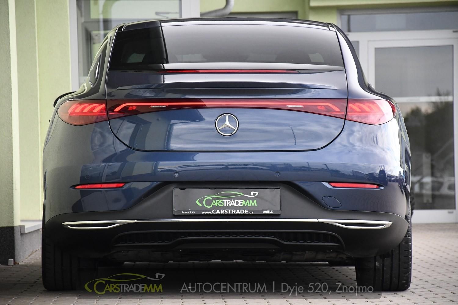 Mercedes-Benz EQE, 350 4MATIC - fotka 4