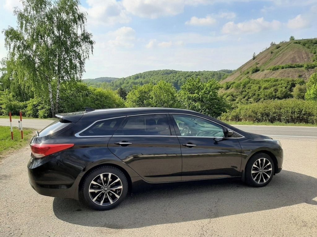 Hyundai i40, 1.7 CRDi,tažné zař.,serv.kniha - fotka 2