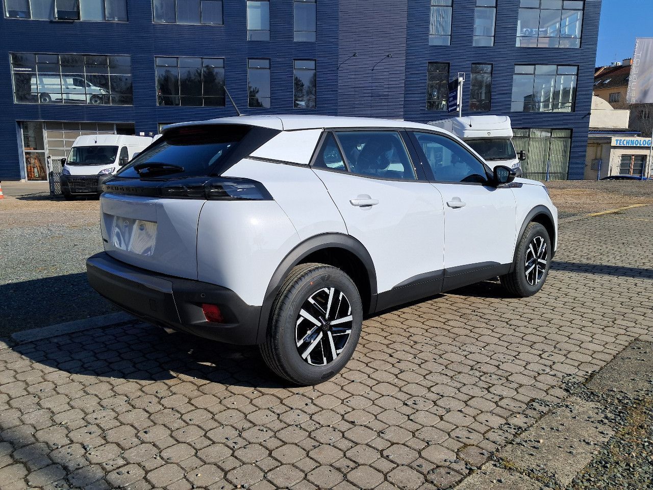 Peugeot 2008, STYLE PureTech 100 S&S MAN6 - fotka 5