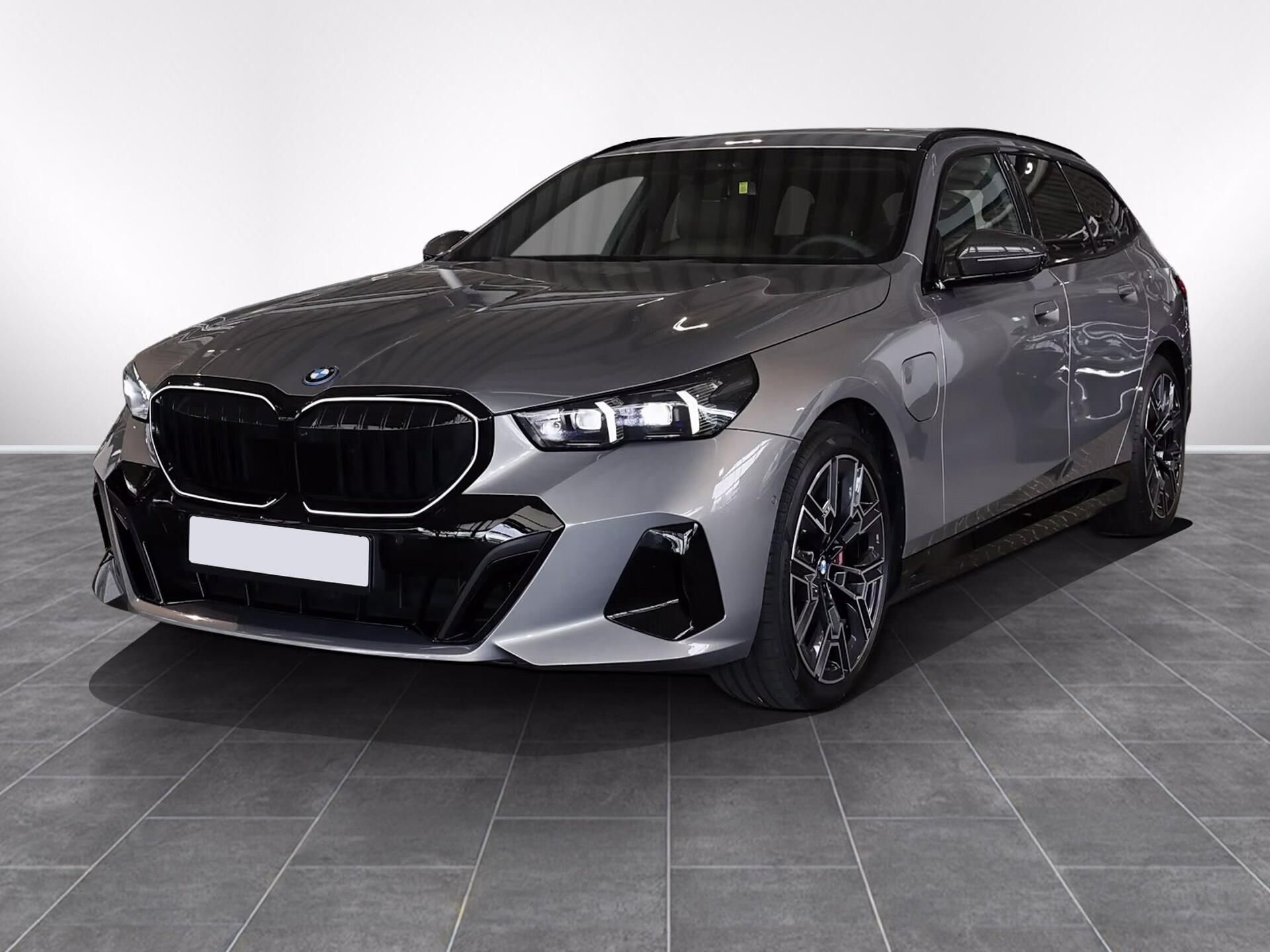 BMW Řada 5, 530e xDrive M-Sport