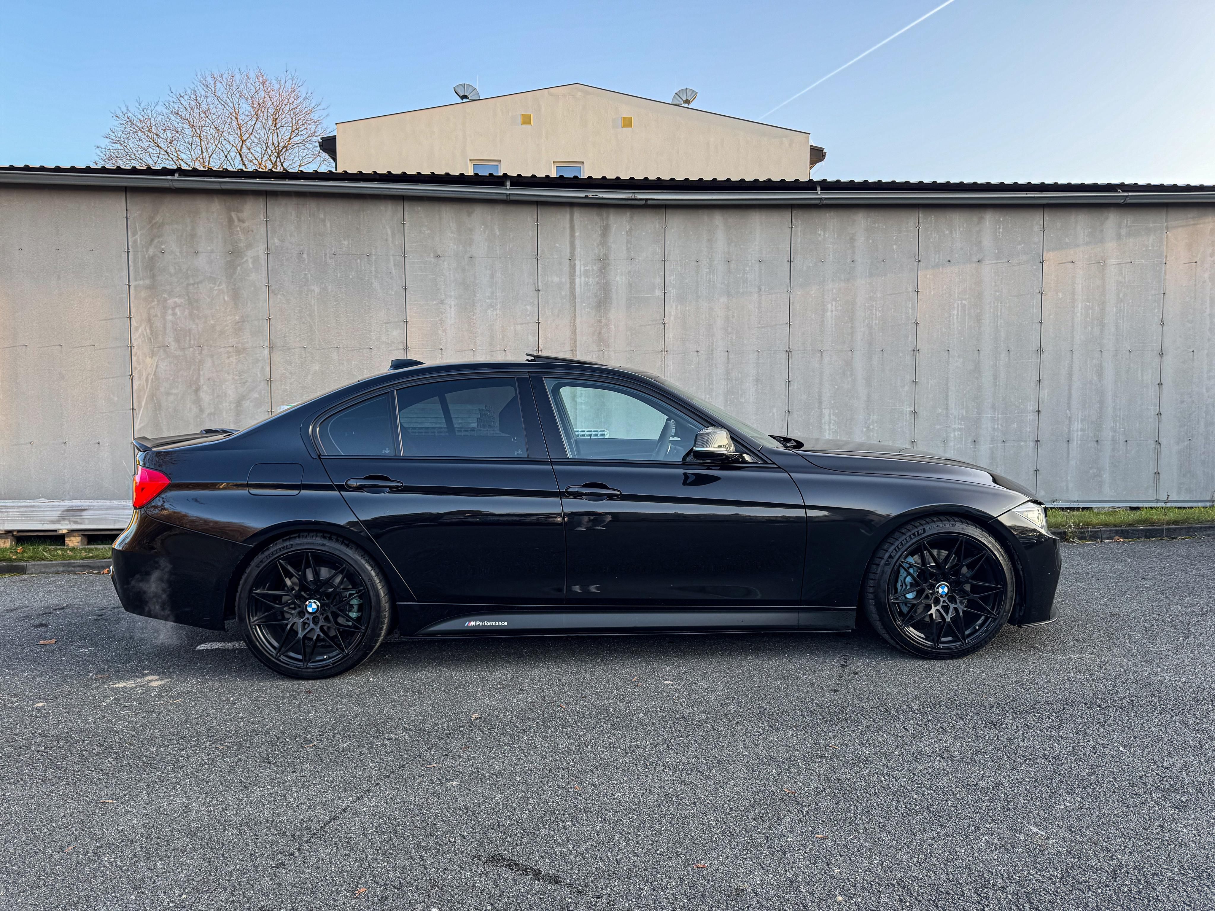 BMW Řada 3, 335i M Paket,Head-up,Keyless - fotka 4