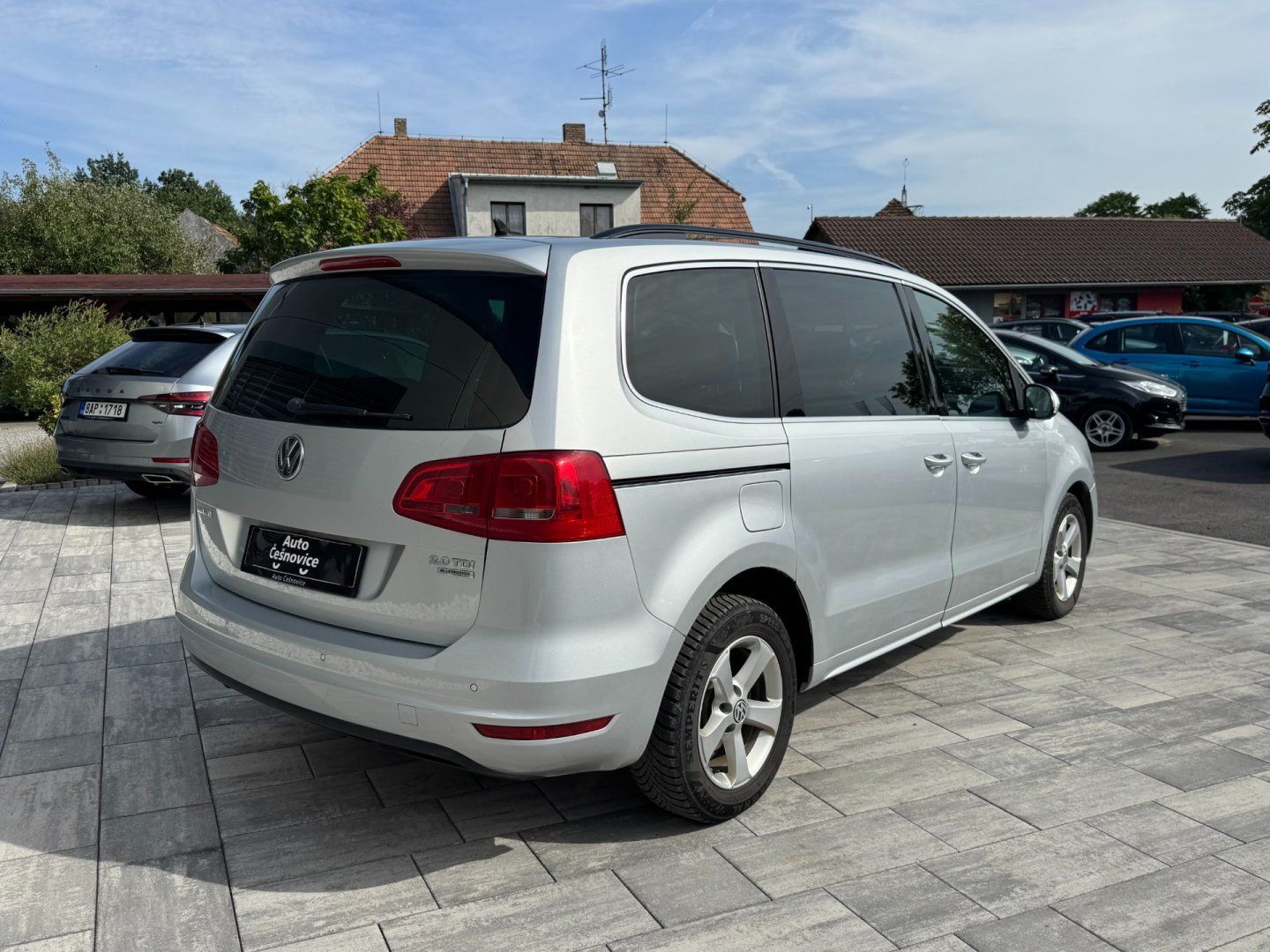 Volkswagen Sharan, Comfortline 2.0 TDI 103kW - fotka 5