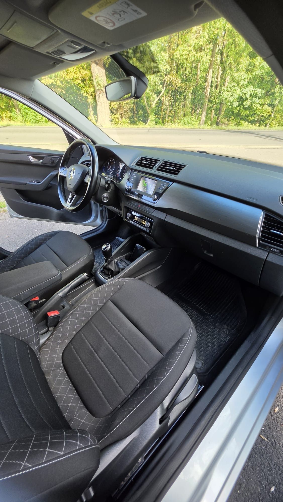 Škoda Fabia, Škoda Fabia III 1.0 TSI 2018 - fotka 4