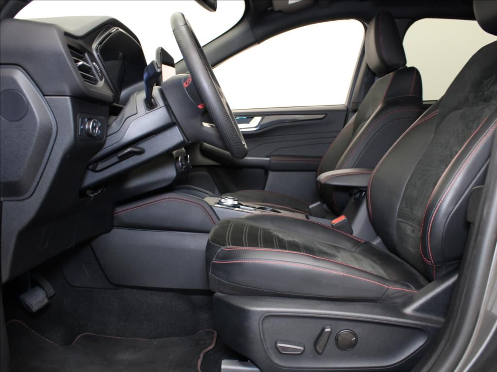 Ford Kuga, 2,5 Hybrid 140kW ST-line X ČR - fotka 6