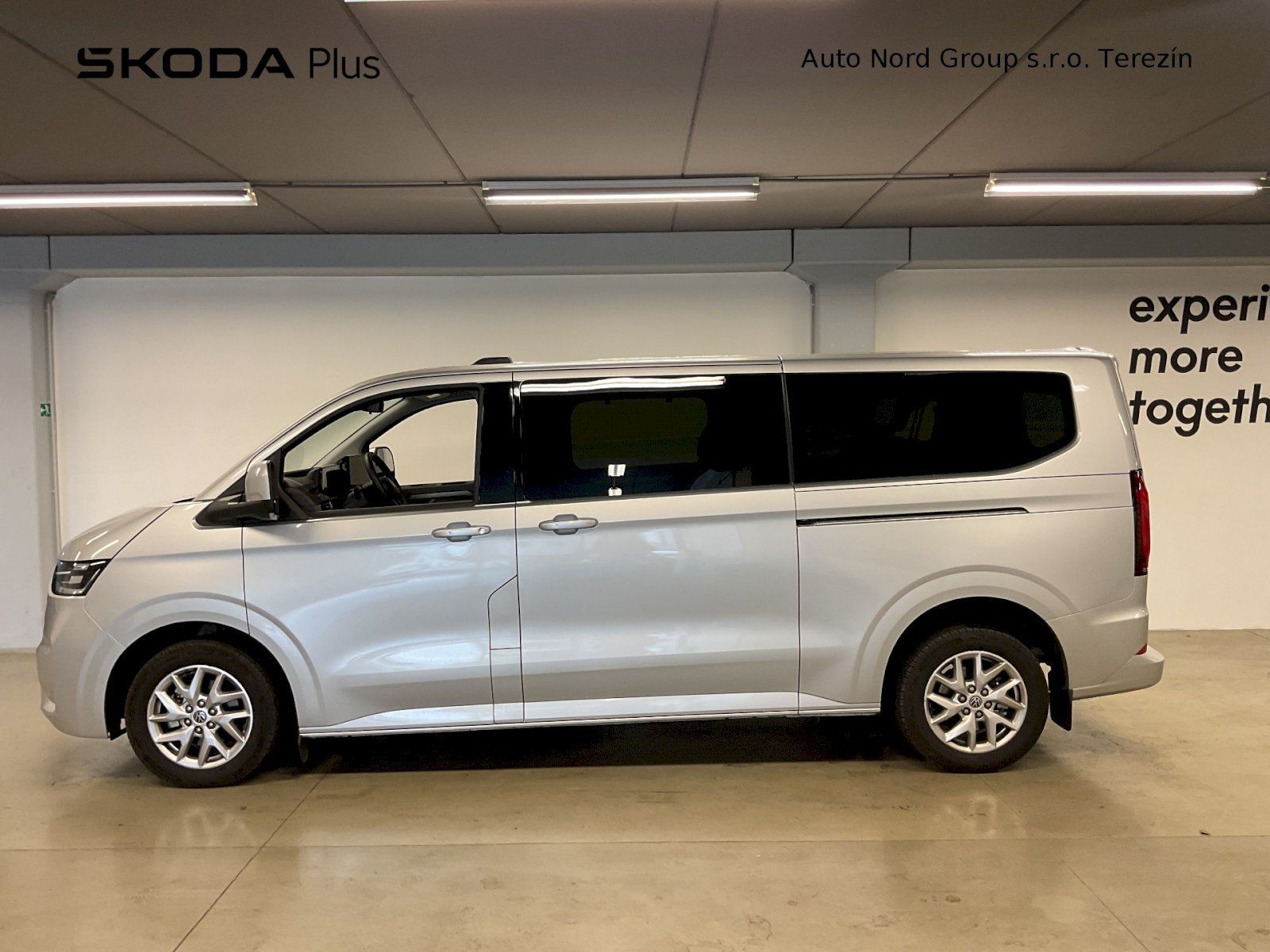 Volkswagen Caravelle, Caravelle STYLE 2.0 TDI 4MOT - fotka 3