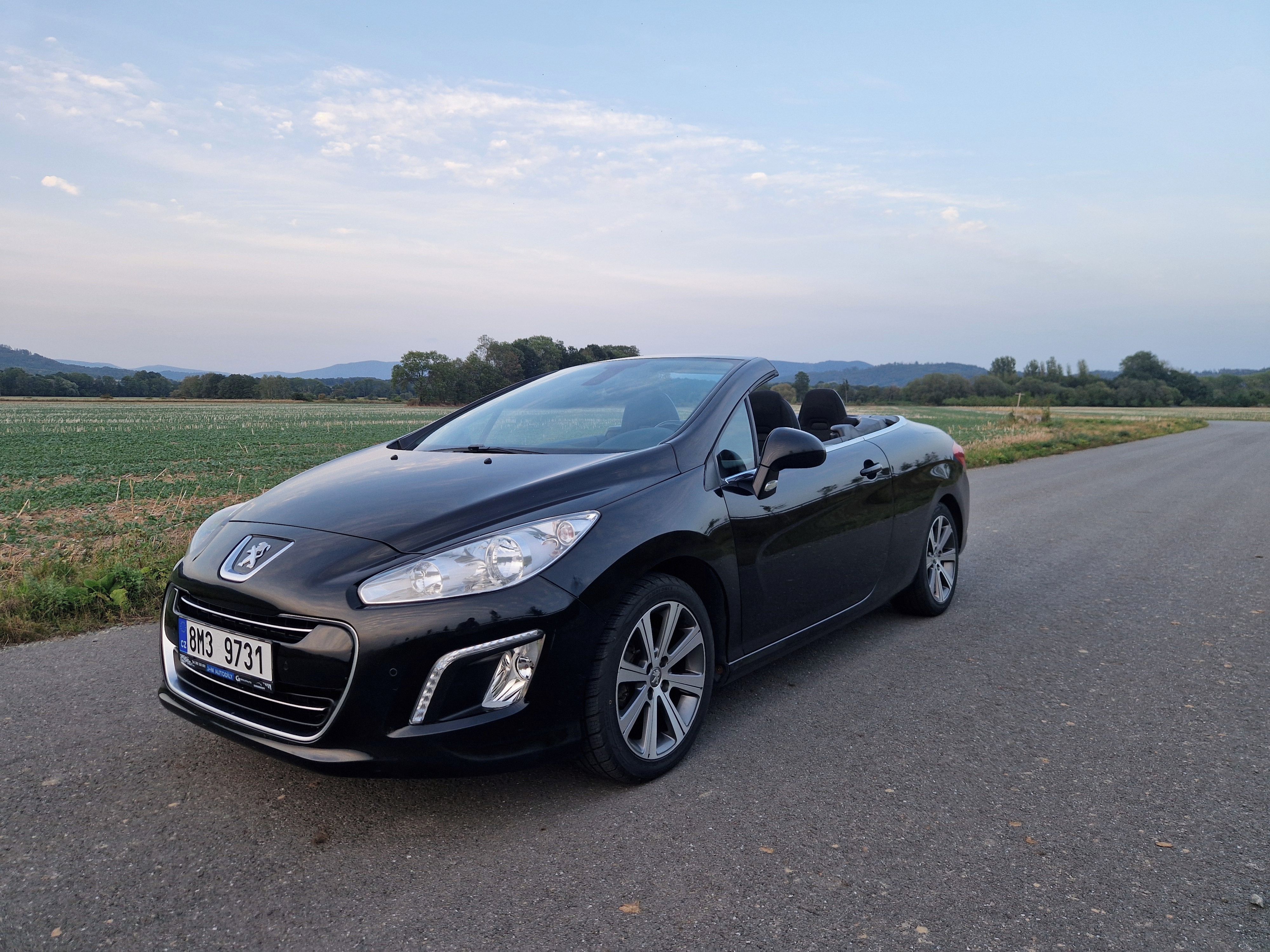 Peugeot 308, 1,6THP 115KW' Klima* Servis* - fotka 4