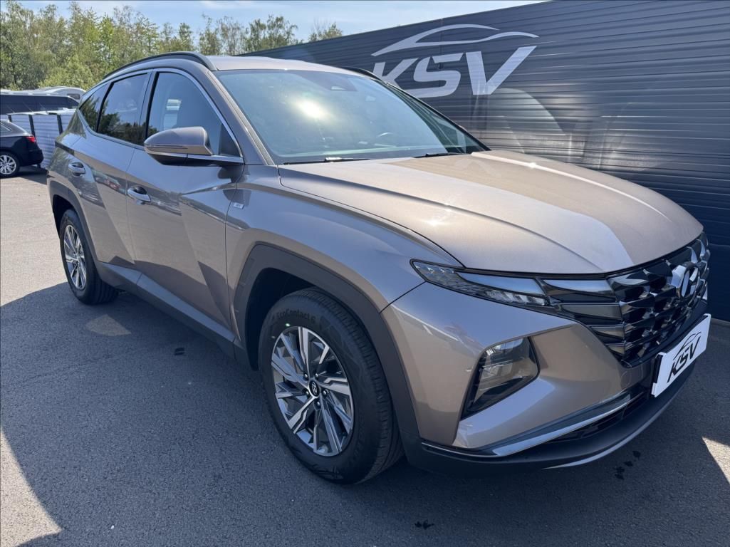 Hyundai Tucson, 1,6 AUTOMAT - fotka 4