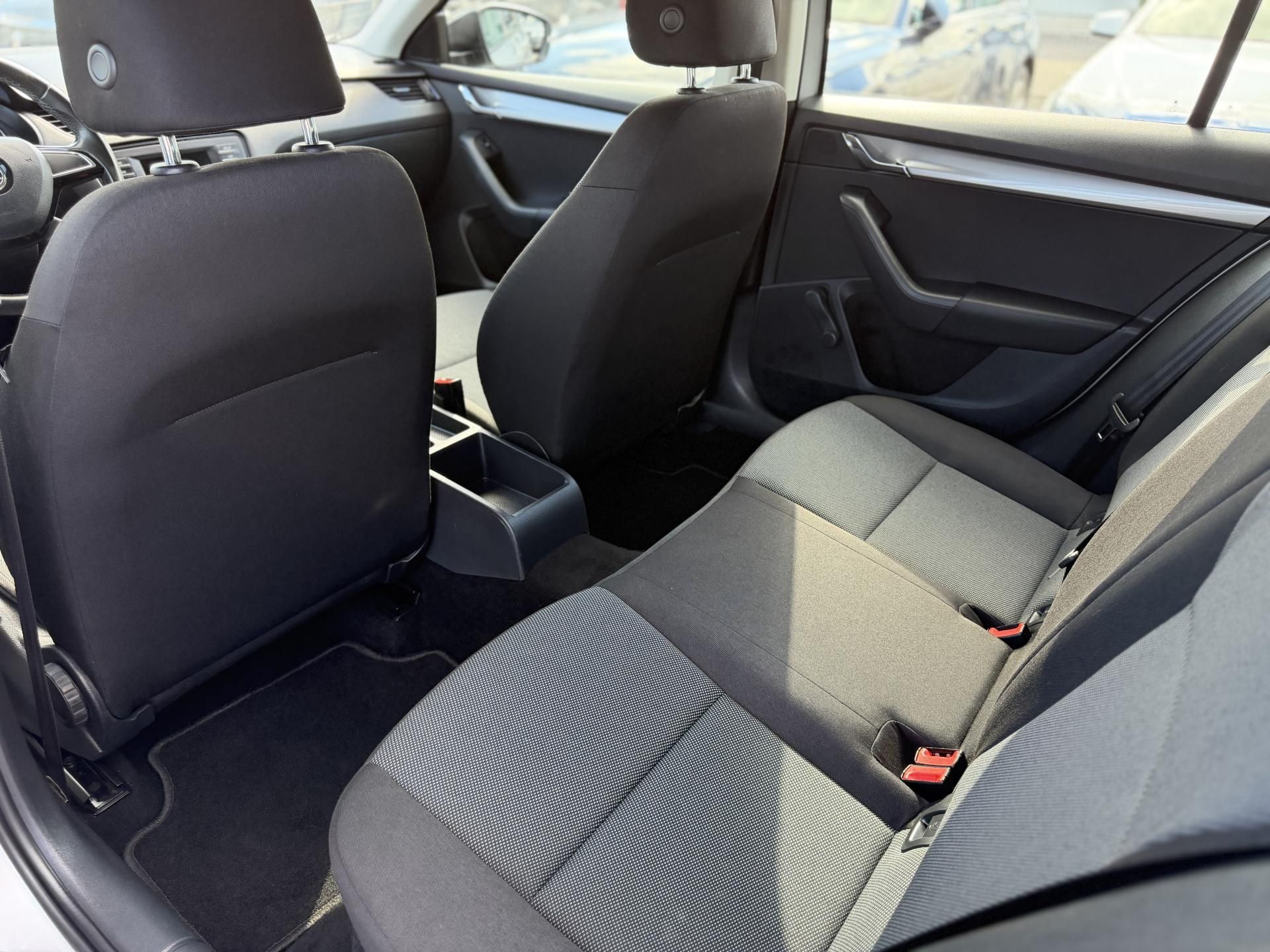Škoda Octavia, 1.2 Tsi, 77kw - fotka 6