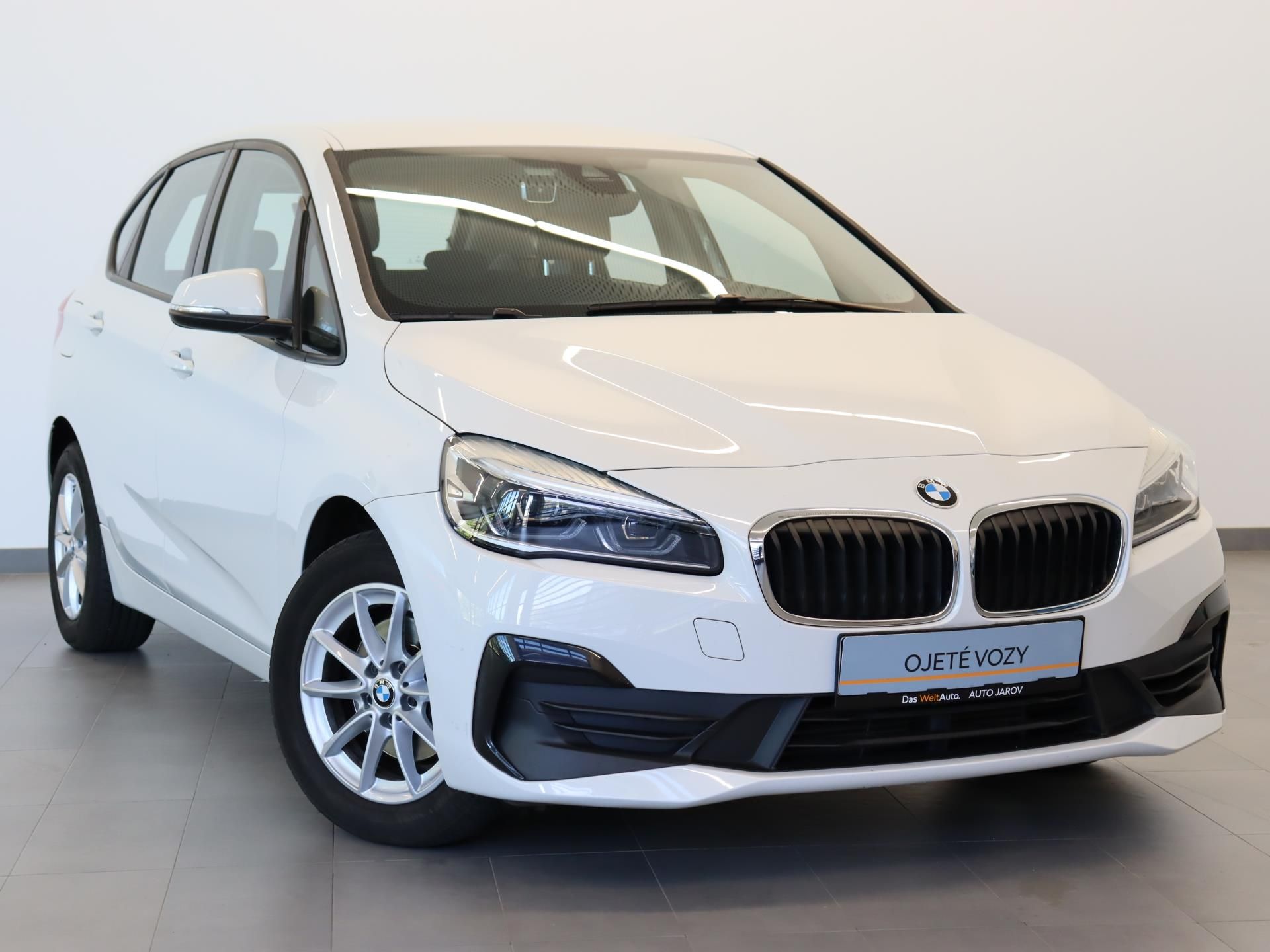 BMW Řada 2, 218i Active Tourer - fotka 6