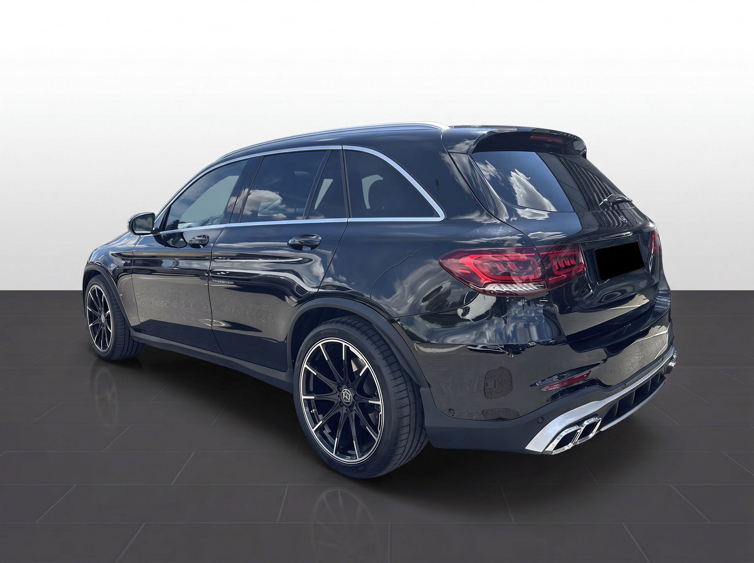 Mercedes-Benz GLC, 250d 4MATIC - AMG 63 OPTIK - fotka 4