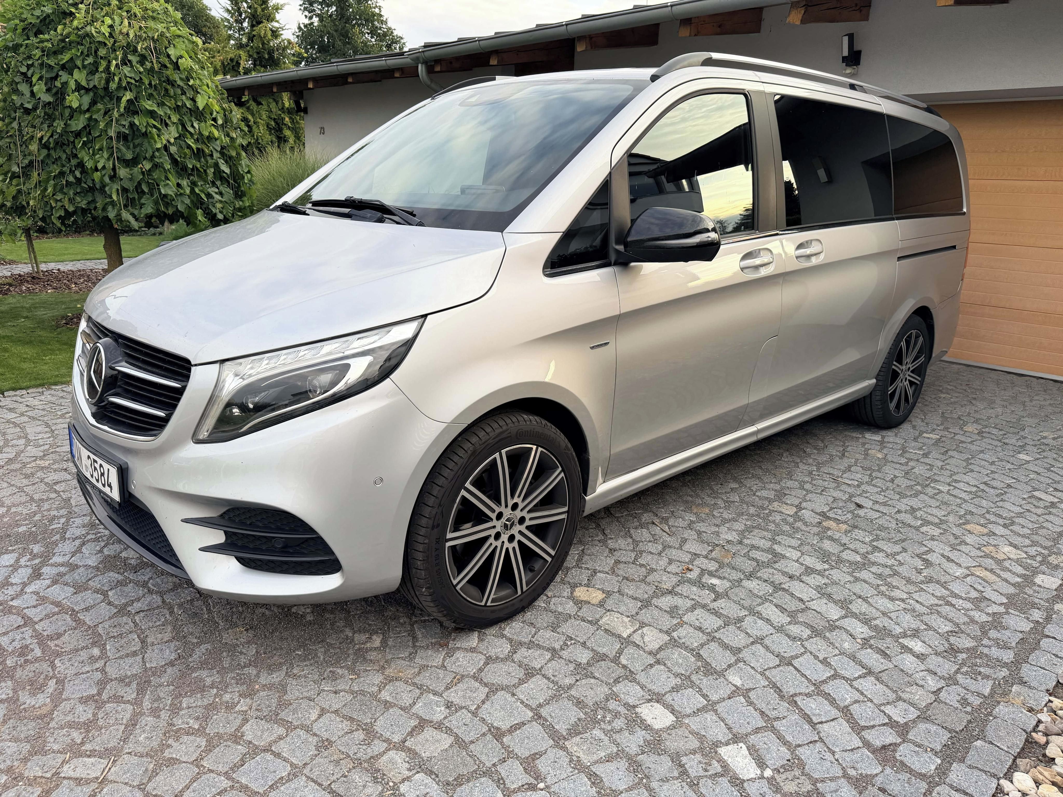 Mercedes-Benz Třídy V, 4x4, 7 míst, kompletní výbava - fotka 3