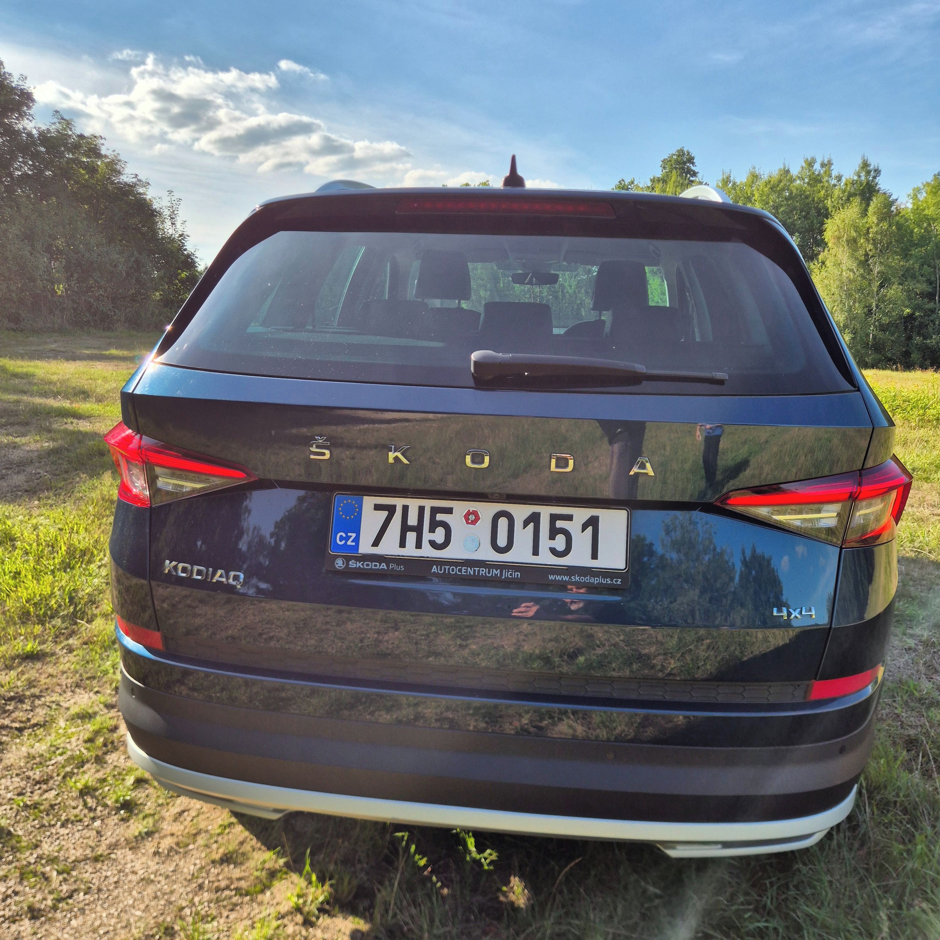 Škoda Kodiaq, 2,0 TDI 4x4 DSG SCOUT - fotka 6