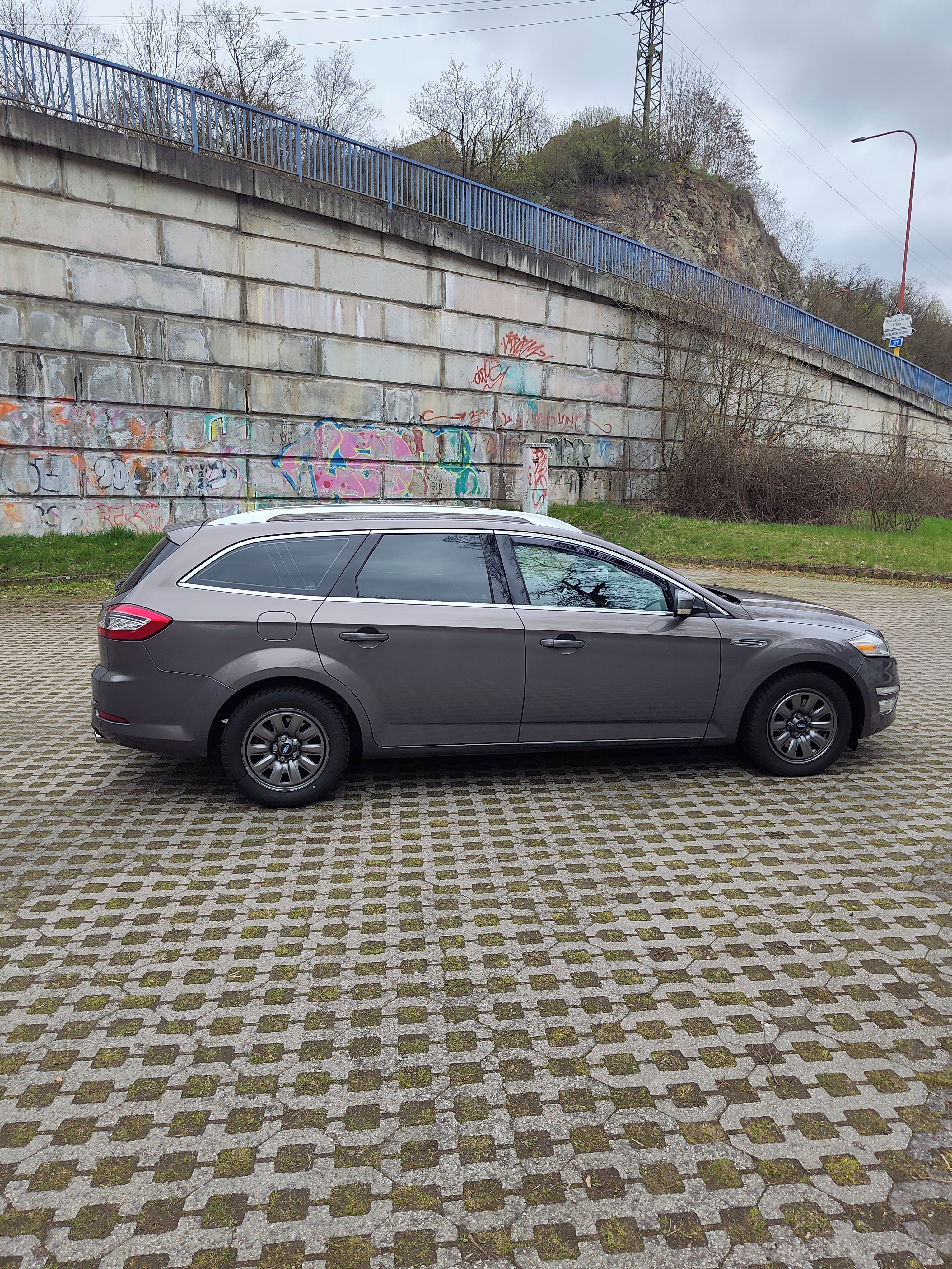 Ford Mondeo, 2.0 Ecoboost SCTi - fotka 5