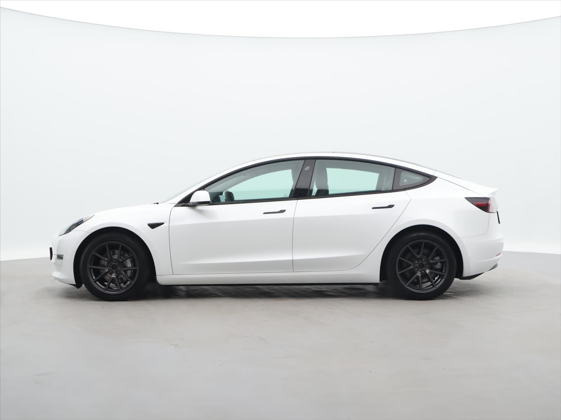 Tesla Model 3, LR 79kWh AWD sOH 90,3% - fotka 4