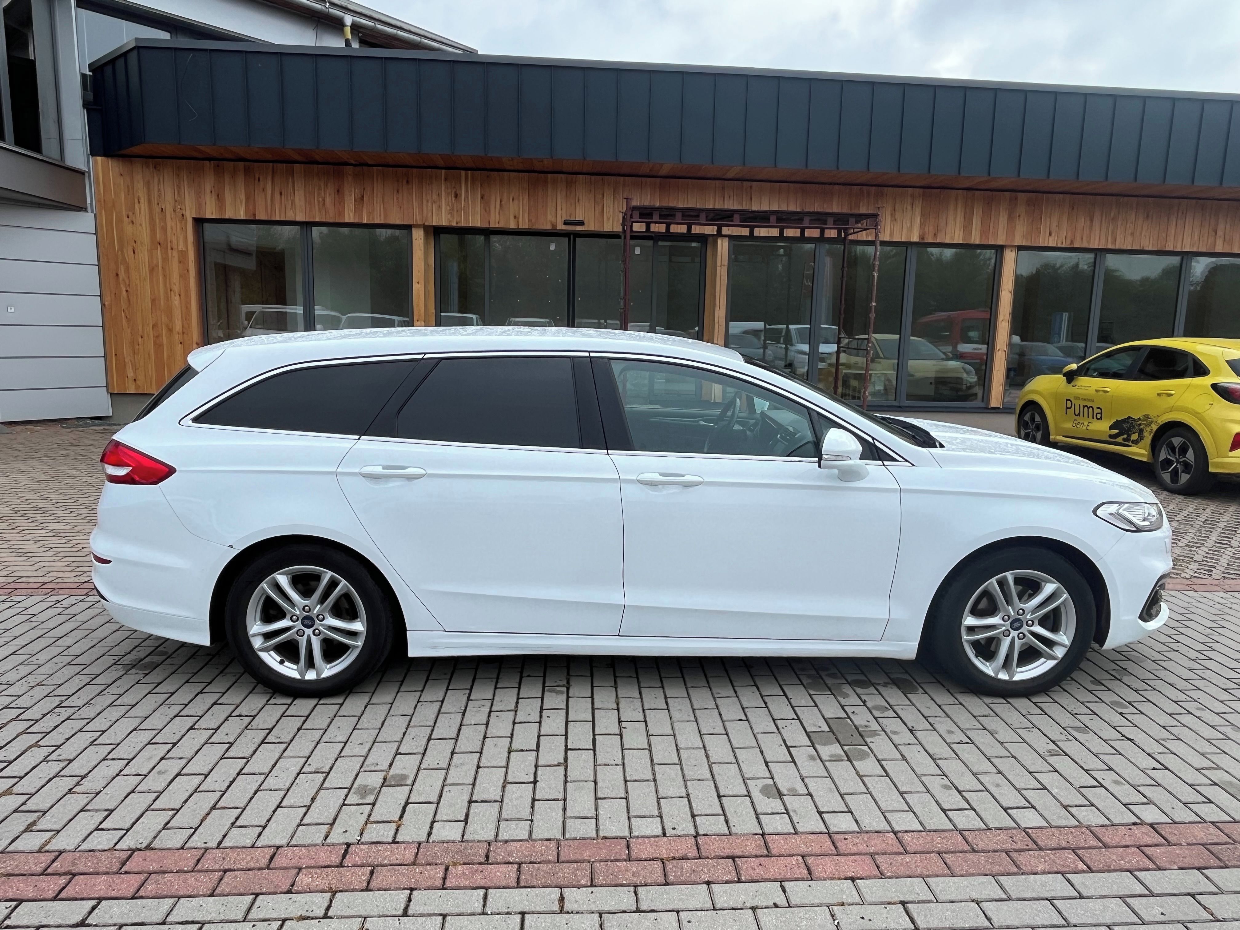 Ford Mondeo, 2.0 IVCT HEV 103 kW Titanium - fotka 6