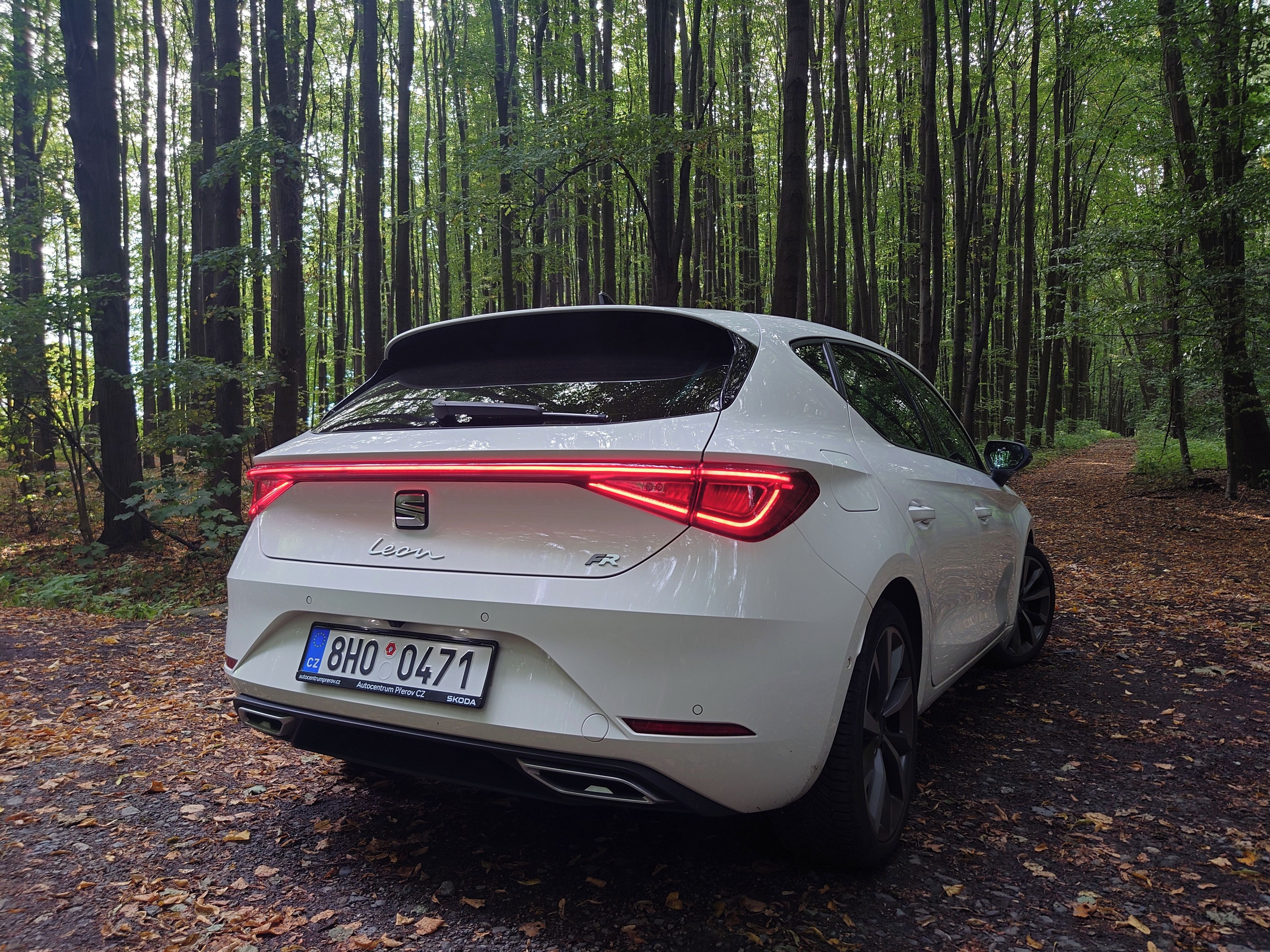 Seat Leon, 1.5l 96kW, FR výbava - fotka 6