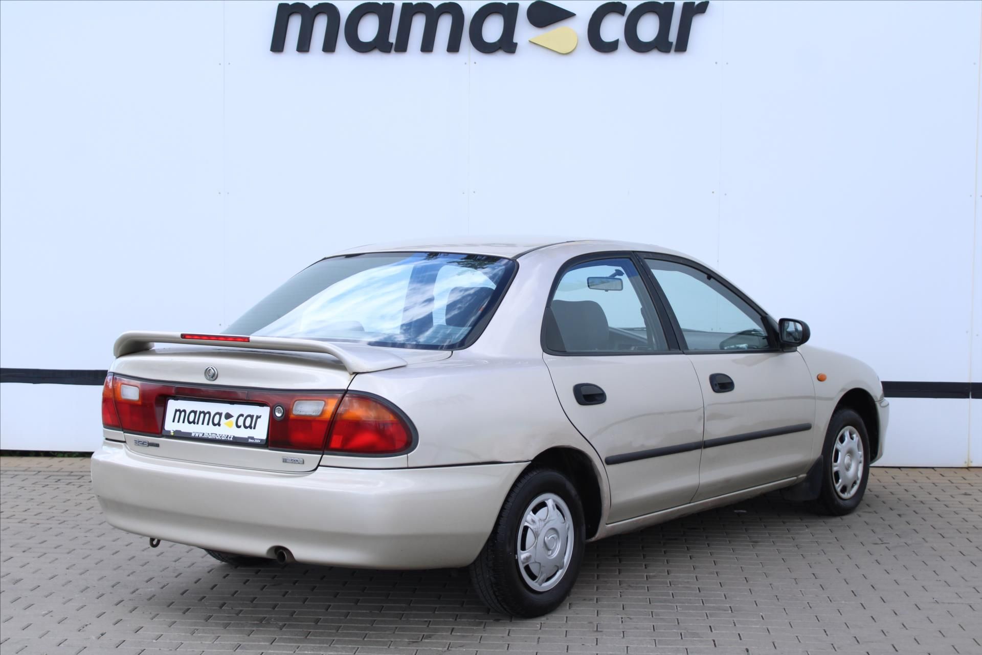 Mazda 323, 1.5i KLIMA EKO ZAPLACENO - fotka 3