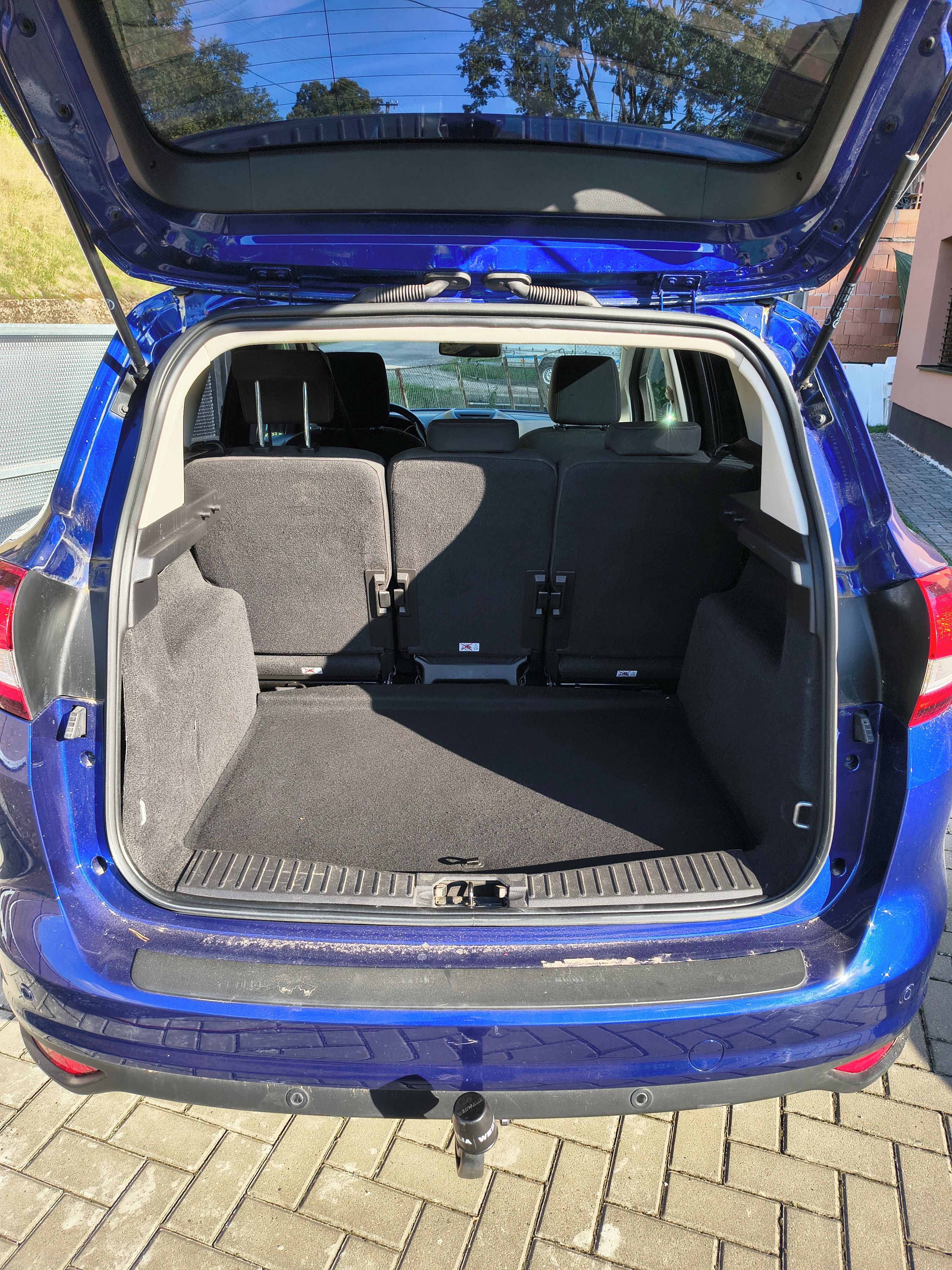Ford C-MAX, 1.0 EcoBoost - perfektní stav - fotka 5