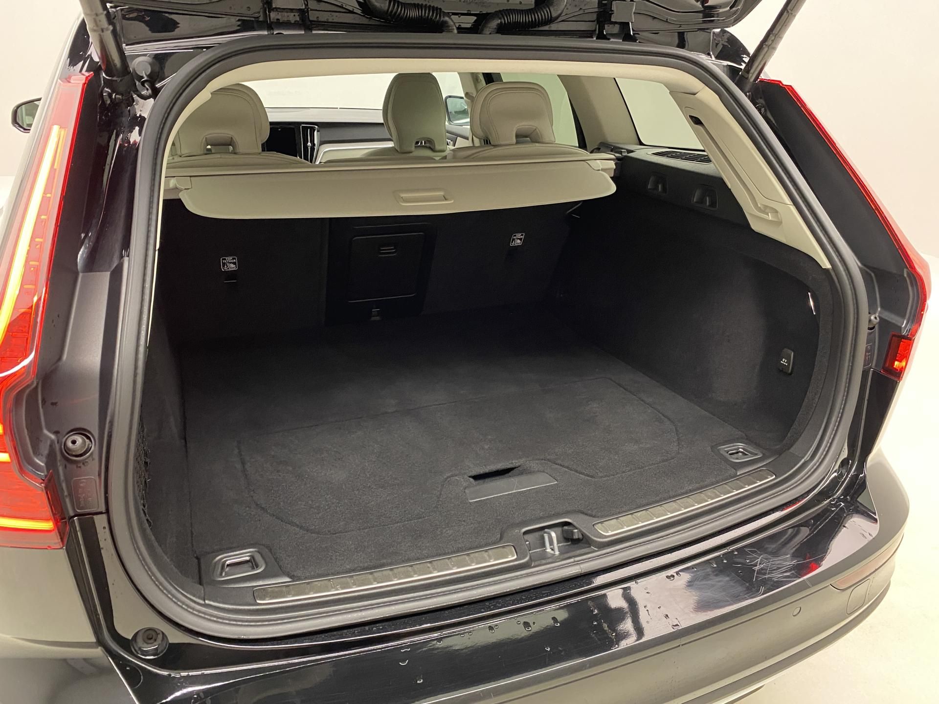 Volvo V60, B5 INSCRIPTION AUT CZ - fotka 6