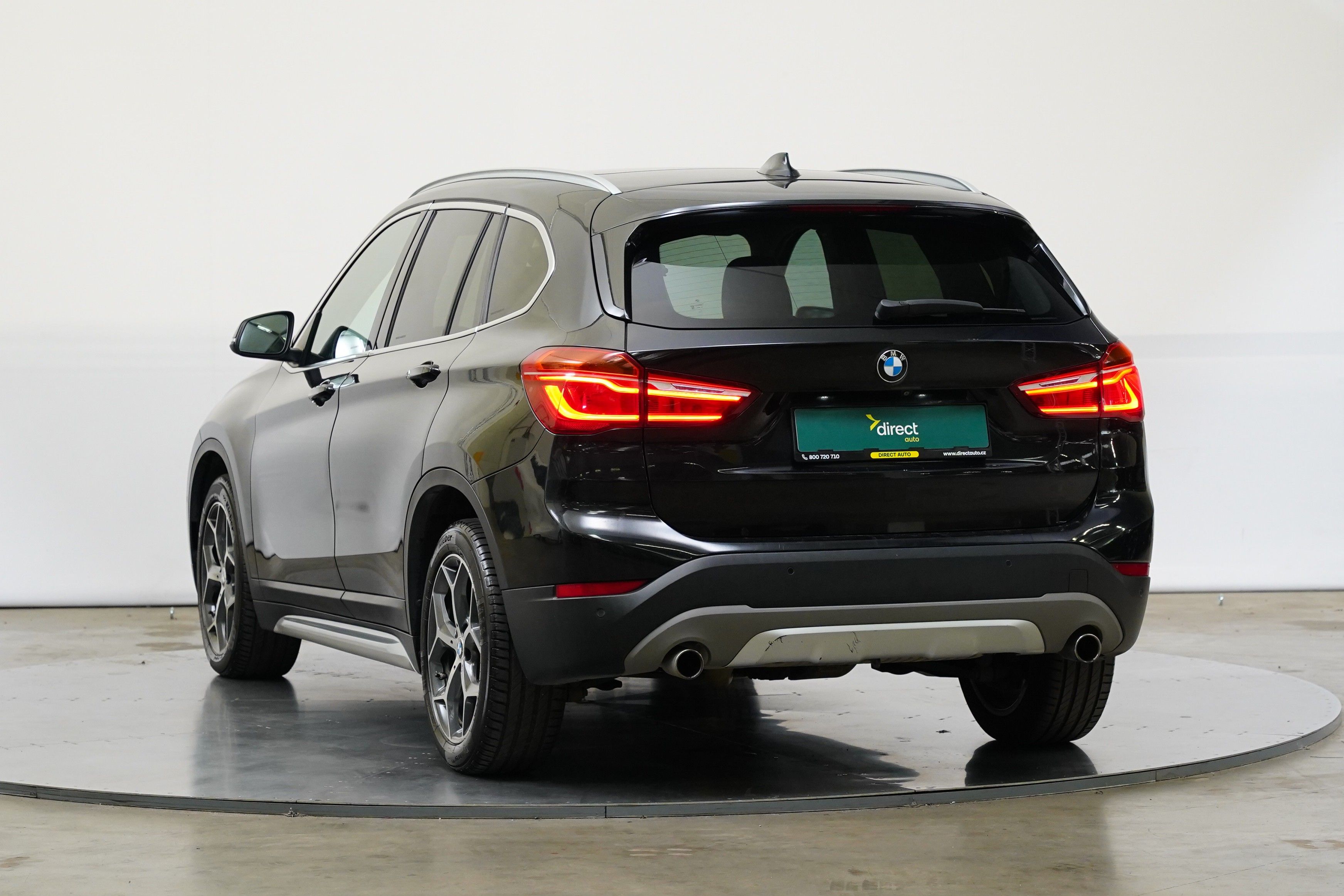 BMW X1, 2.0 D 140 kW xDrive - fotka 6