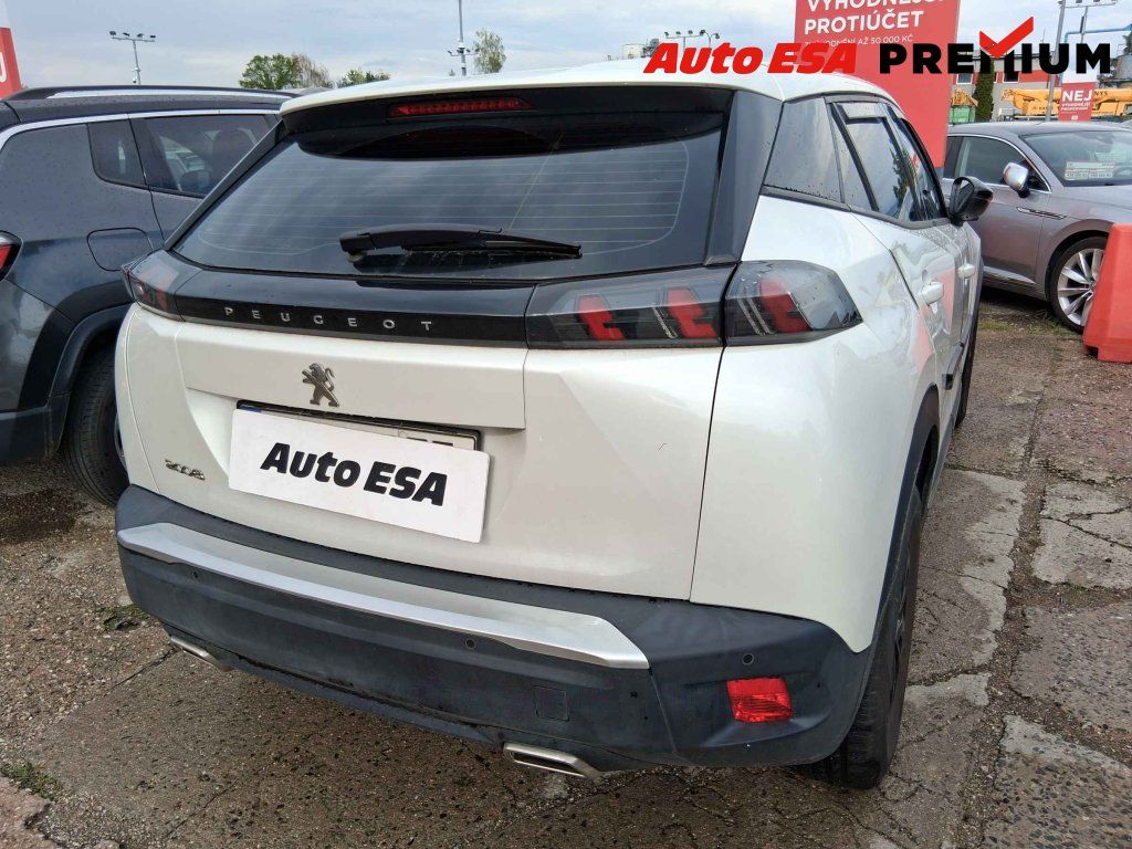 Peugeot 2008, 1.2PT,1.maj,ČR - fotka 2