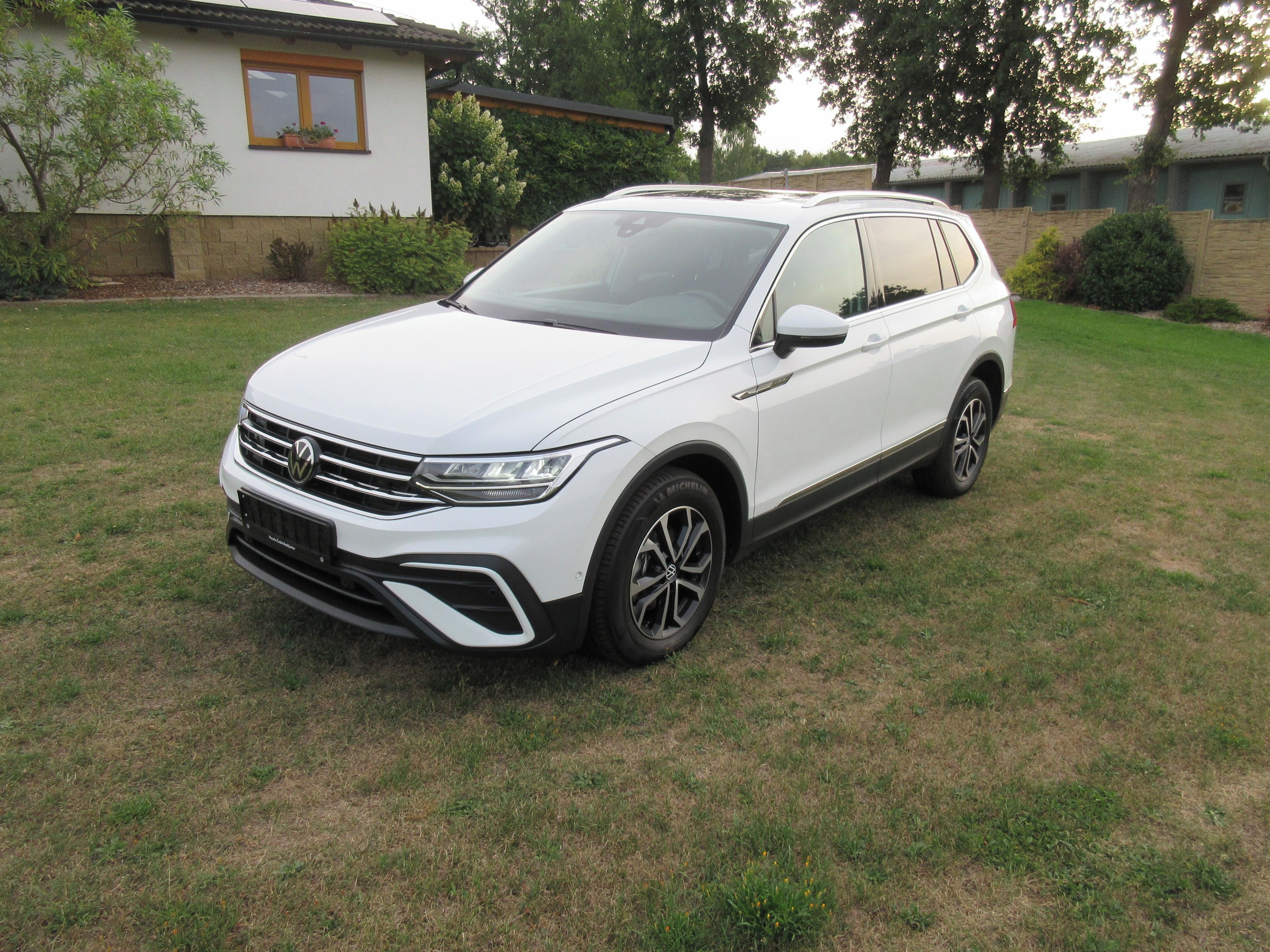 Volkswagen Tiguan Allspace, 1.5 TSI 110 kw TAŽNÉ PANORAMA