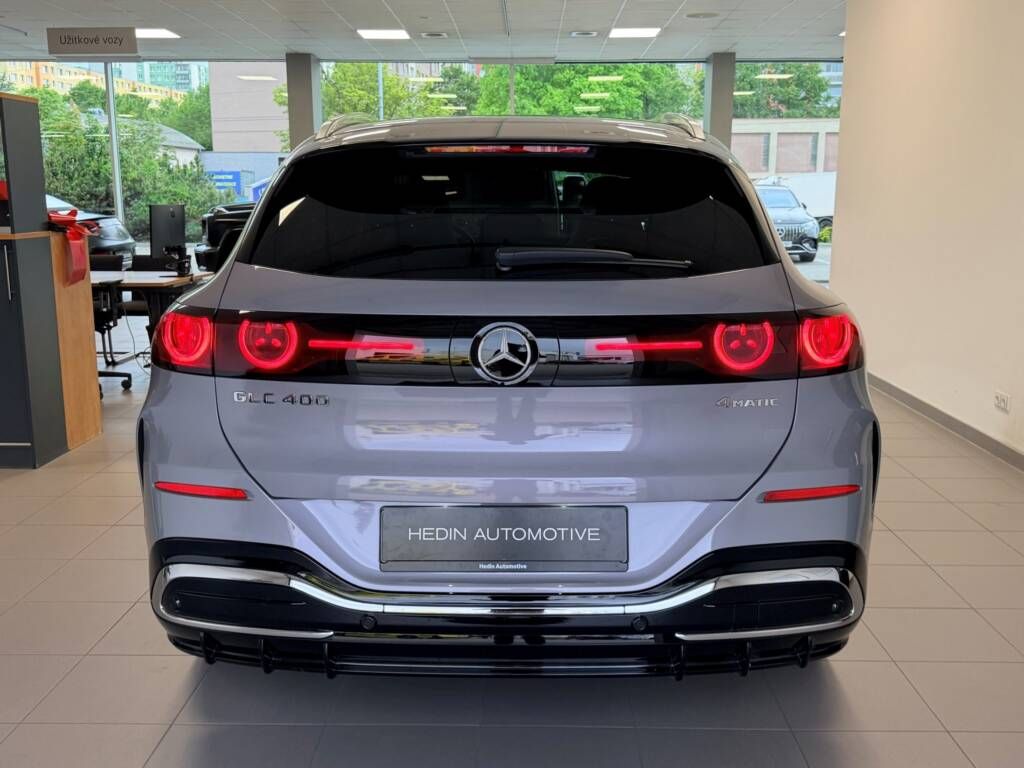 Mercedes-Benz GLC, 400 4MATIC s technologií EQ - fotka 5