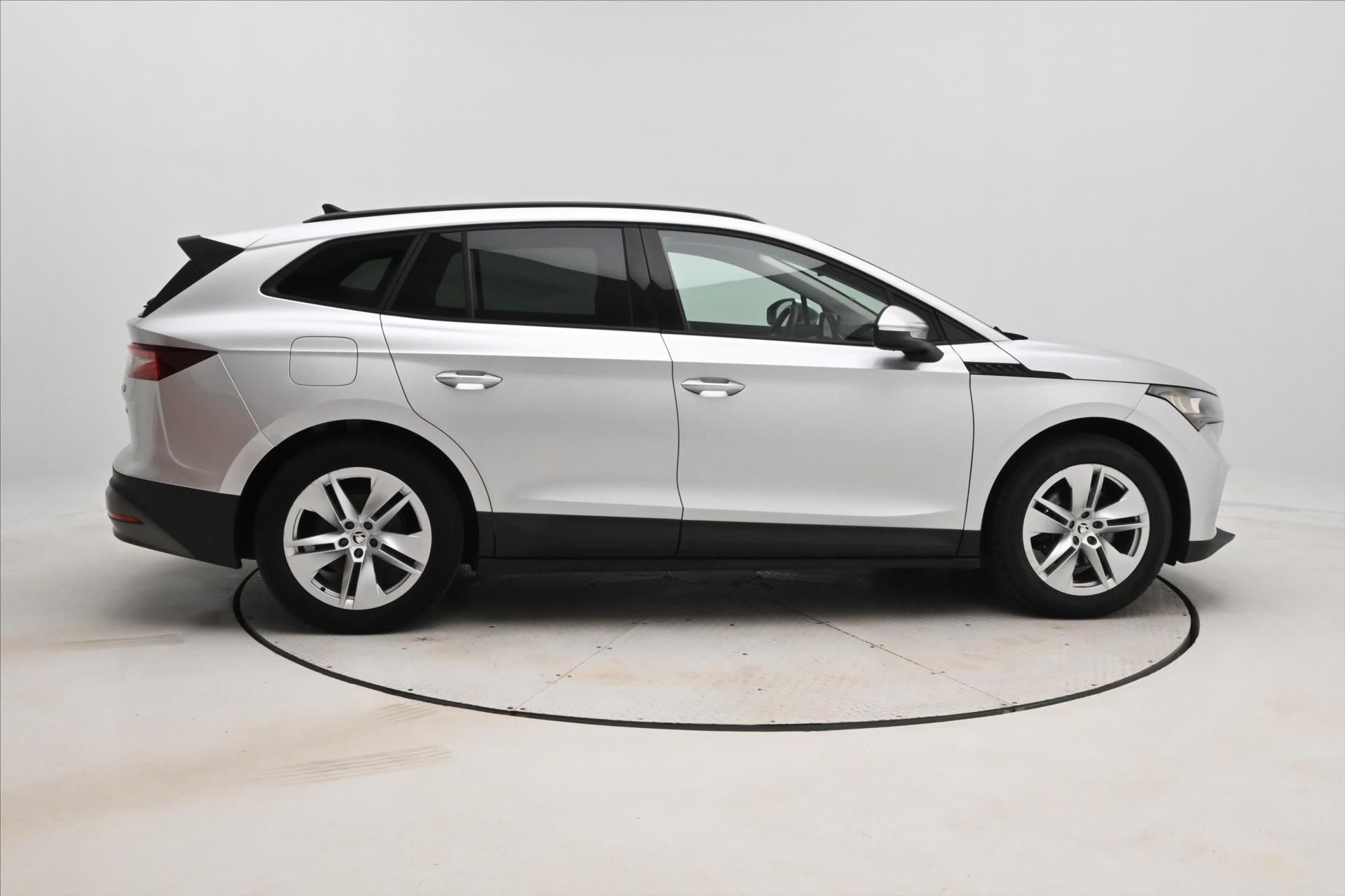 Škoda Enyaq, iV 60 132 kW SoH 89% Záruka až - fotka 4