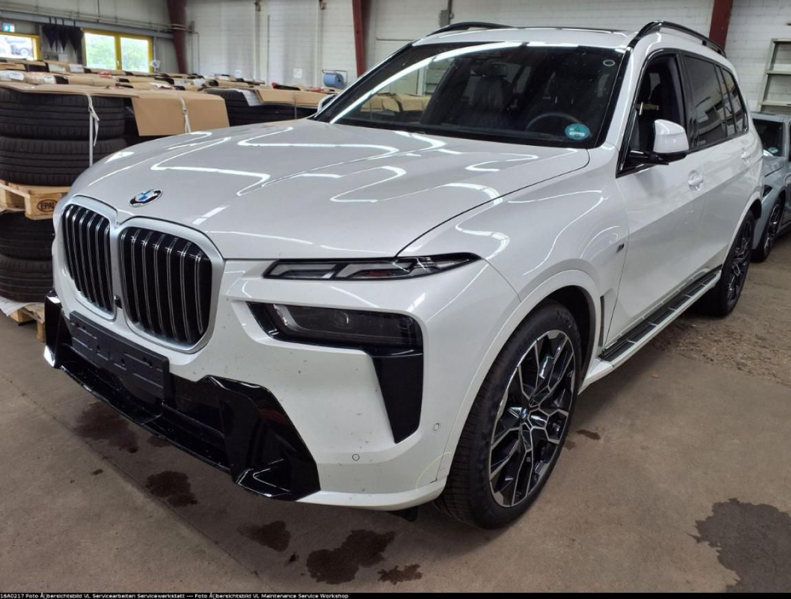 BMW X7, xDrive40i - fotka 2