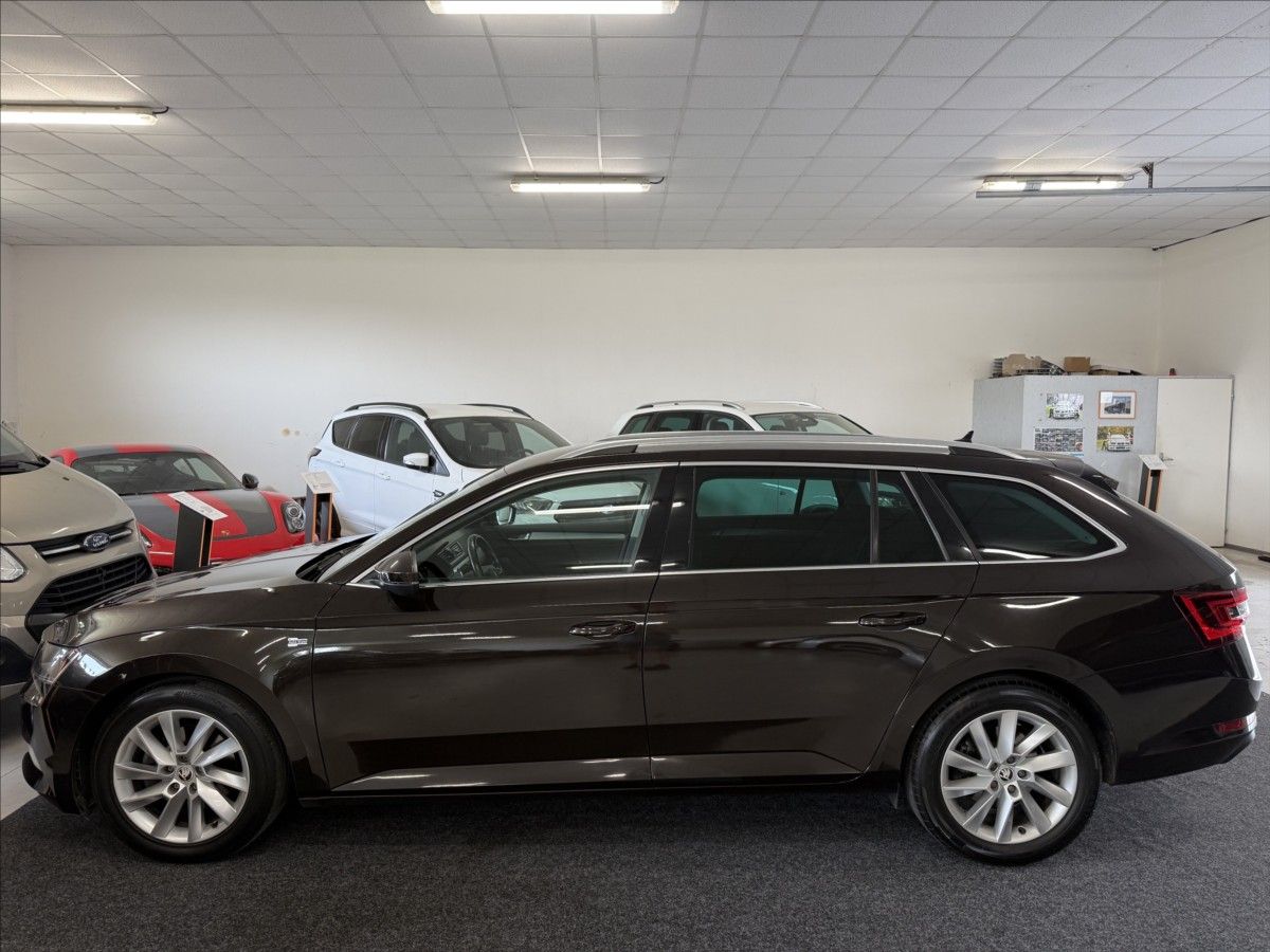 Škoda Superb, 2,0 TDI 4x4 nové rozvody - fotka 3