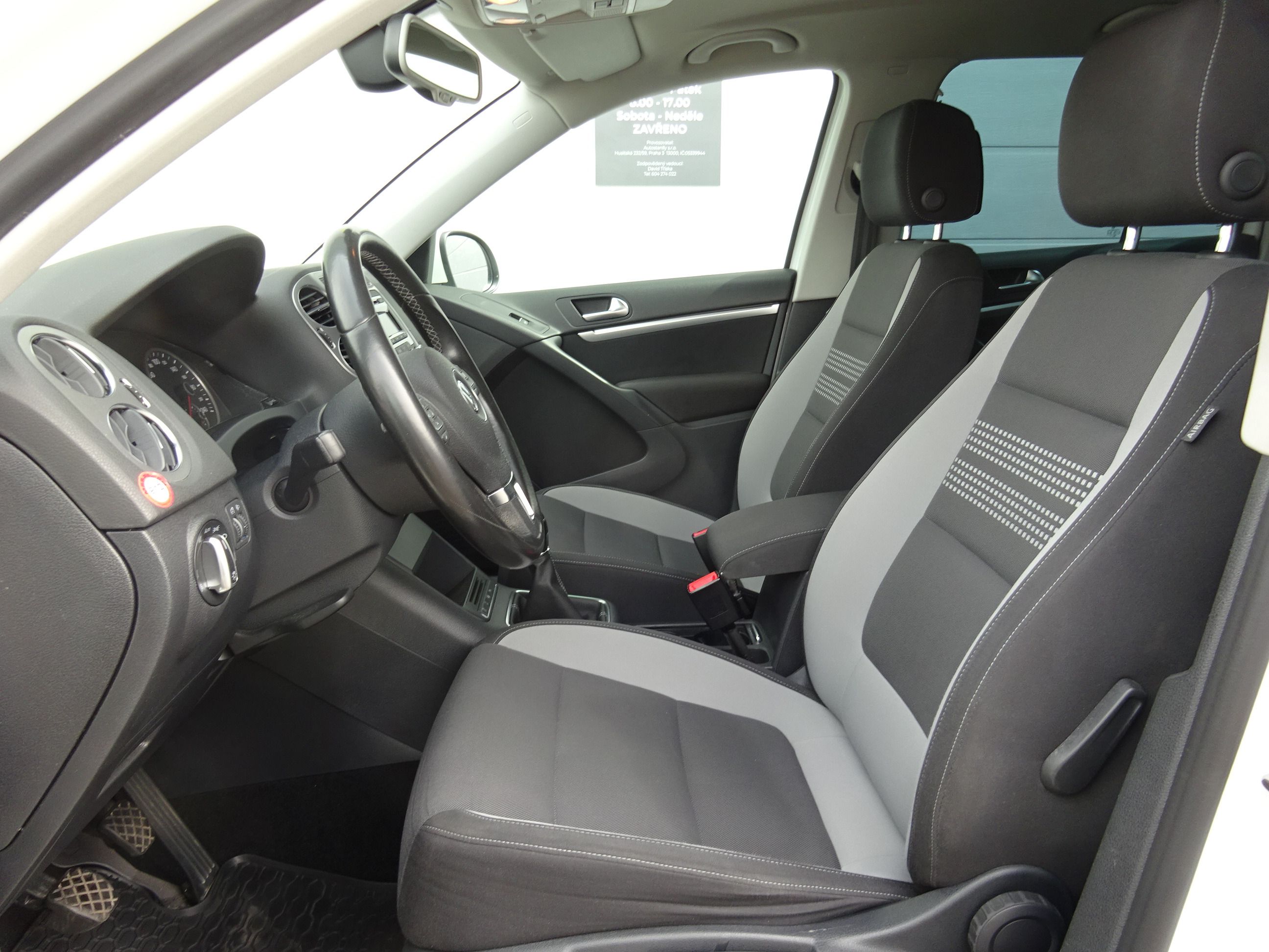 Volkswagen Tiguan, 2.0 TDi - fotka 5