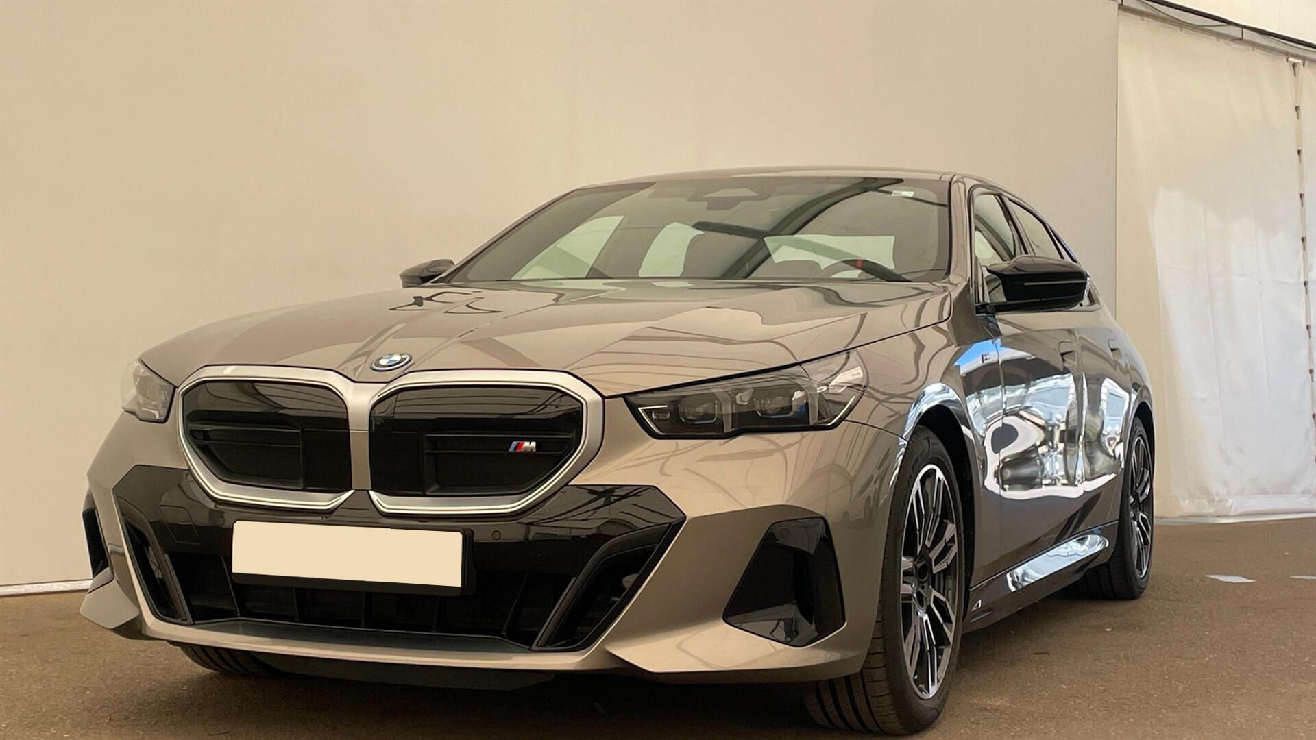 BMW i5, M60 xDrive HuD 360 H/K 4zon