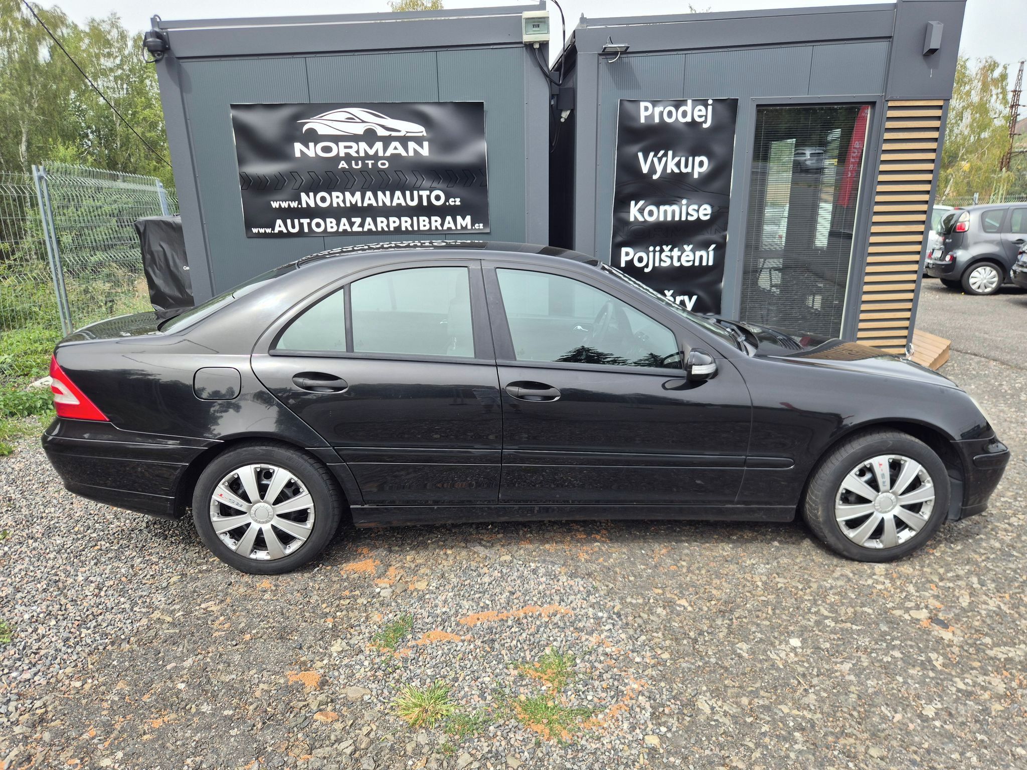 Mercedes-Benz Třídy C, C220 CDi 110Kw sedan, Klima - fotka 4