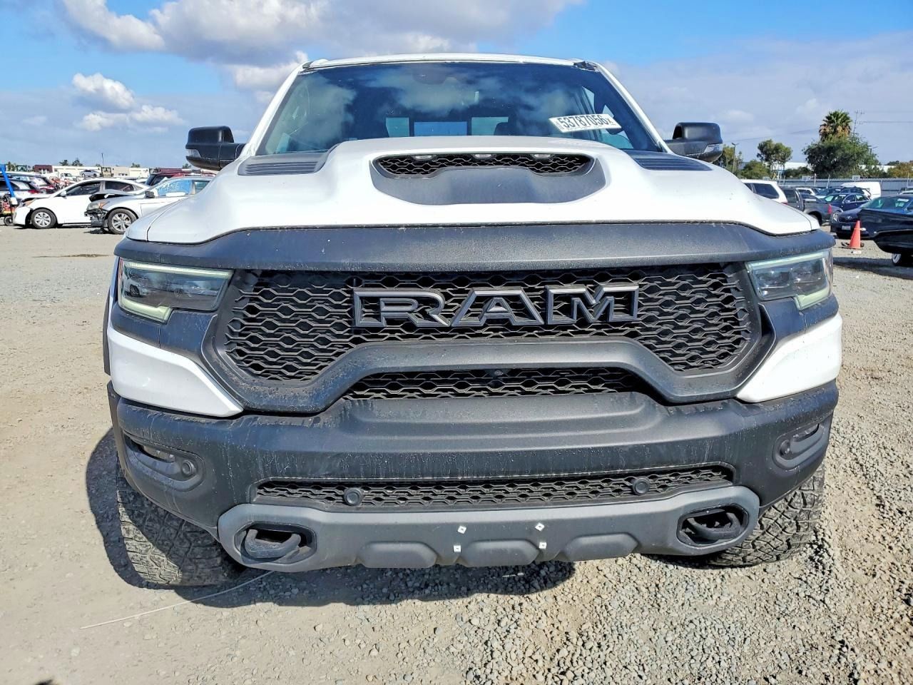 RAM 1500, Auto na cestě - fotka 5