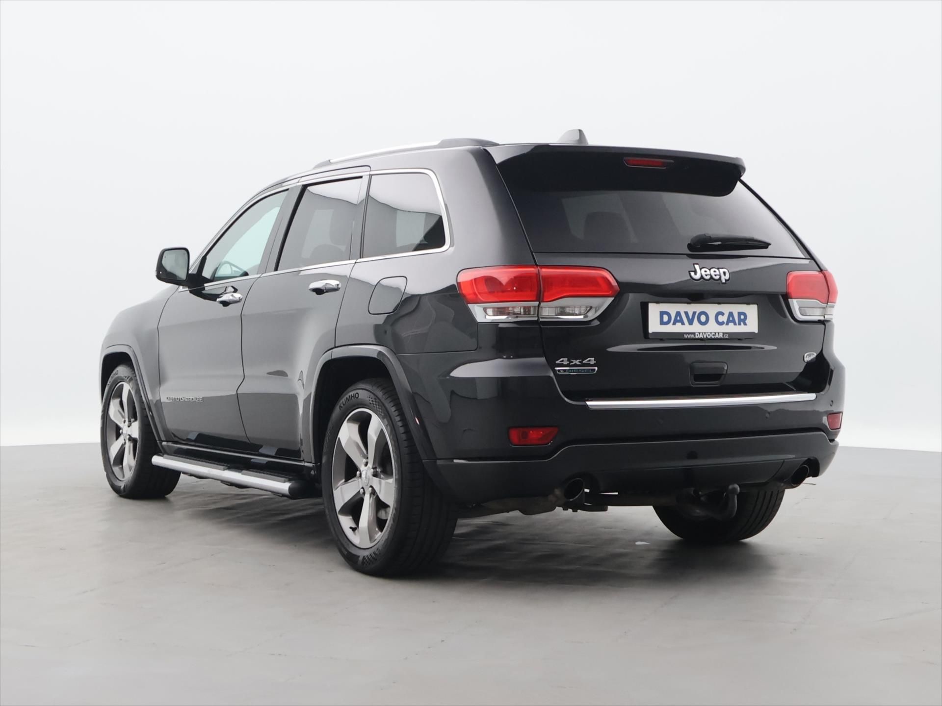 Jeep Grand Cherokee, 3.0 CRDI 184kW Overland 4WD - fotka 5