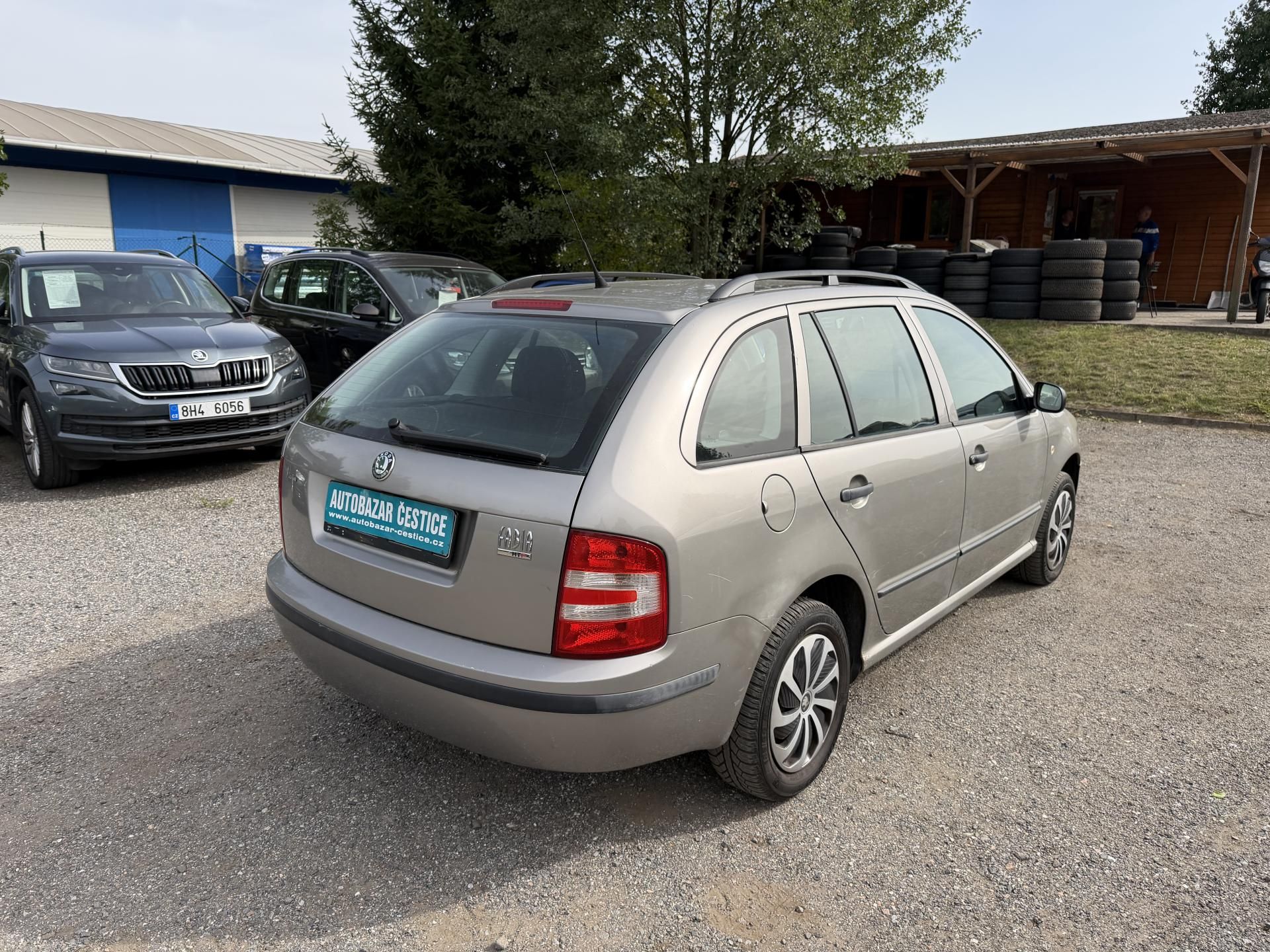 Škoda Fabia, 1.2i - fotka 6