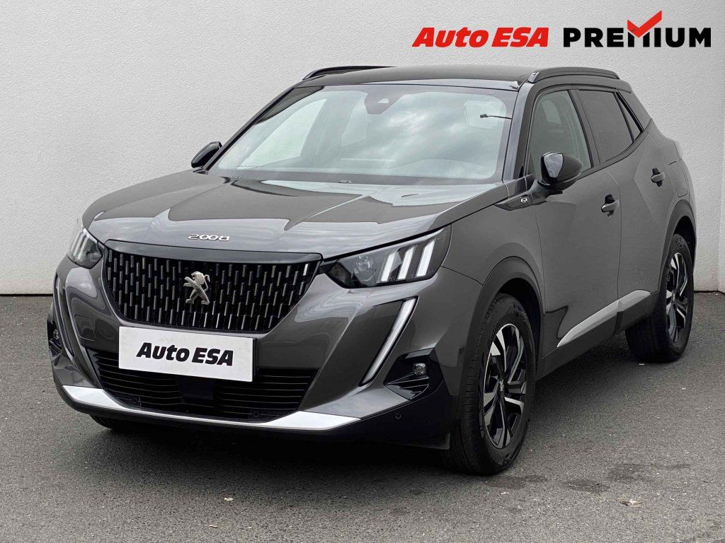 Peugeot 2008, 1.2,navi - fotka 3