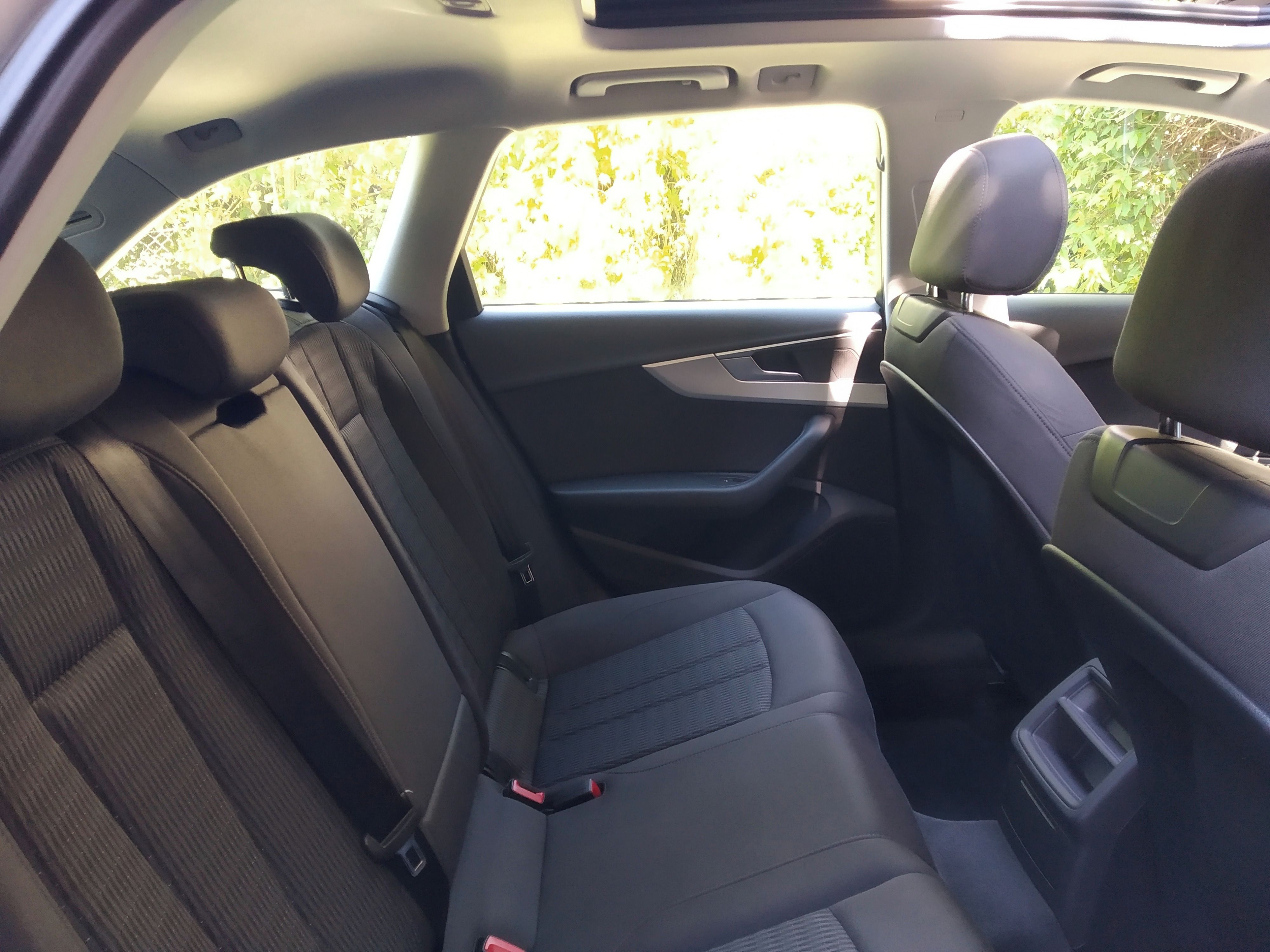 Audi A4 Avant - fotka 6