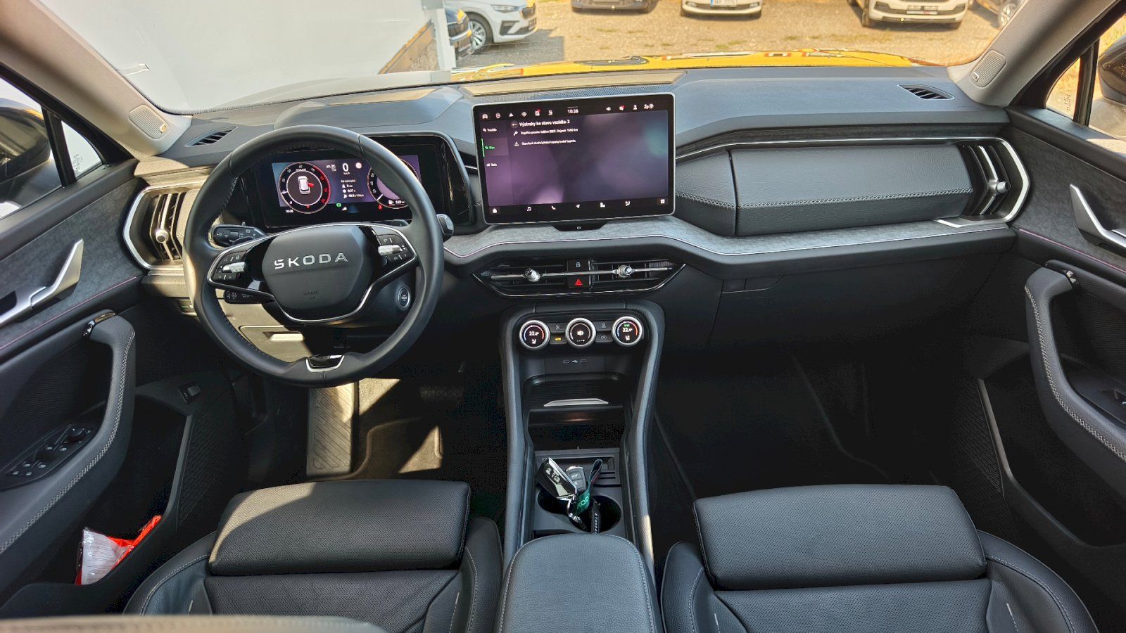 Škoda Kodiaq, KODIAQ EXCLUSIVE SELEC 4X4 TD - fotka 5