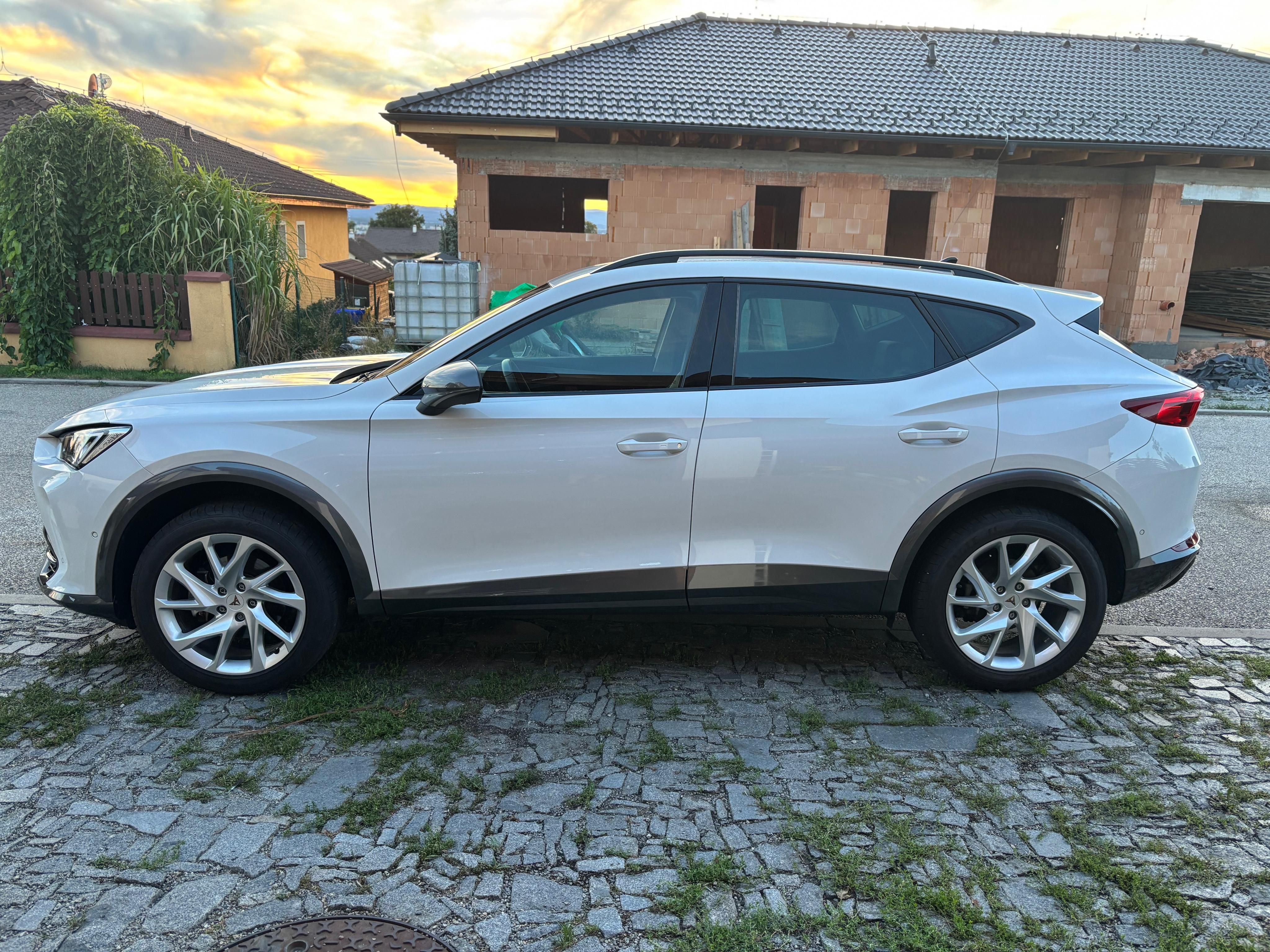 Cupra Formentor, 1,5 TSI 110 KW - fotka 2
