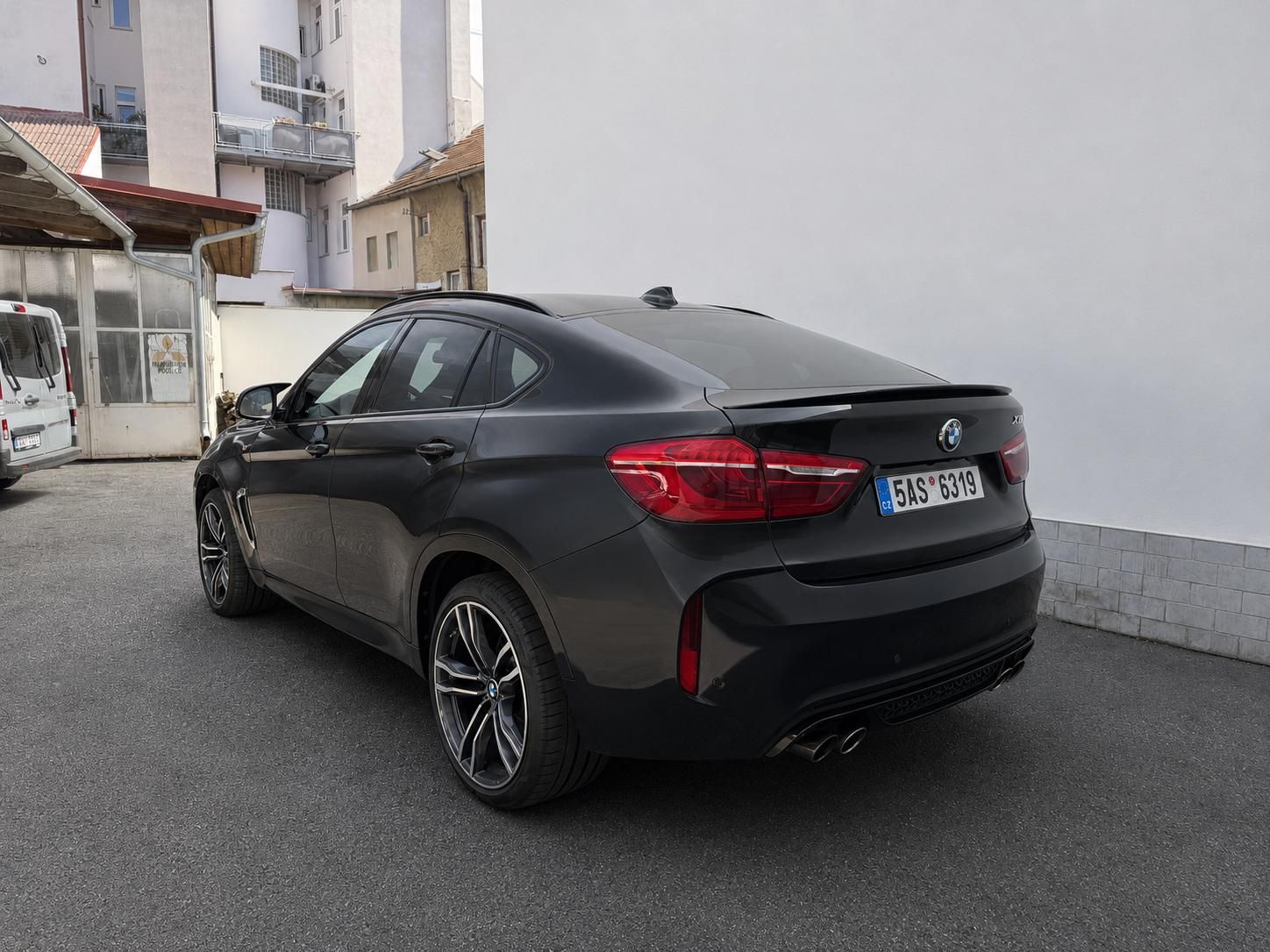 BMW X6, M - fotka 4