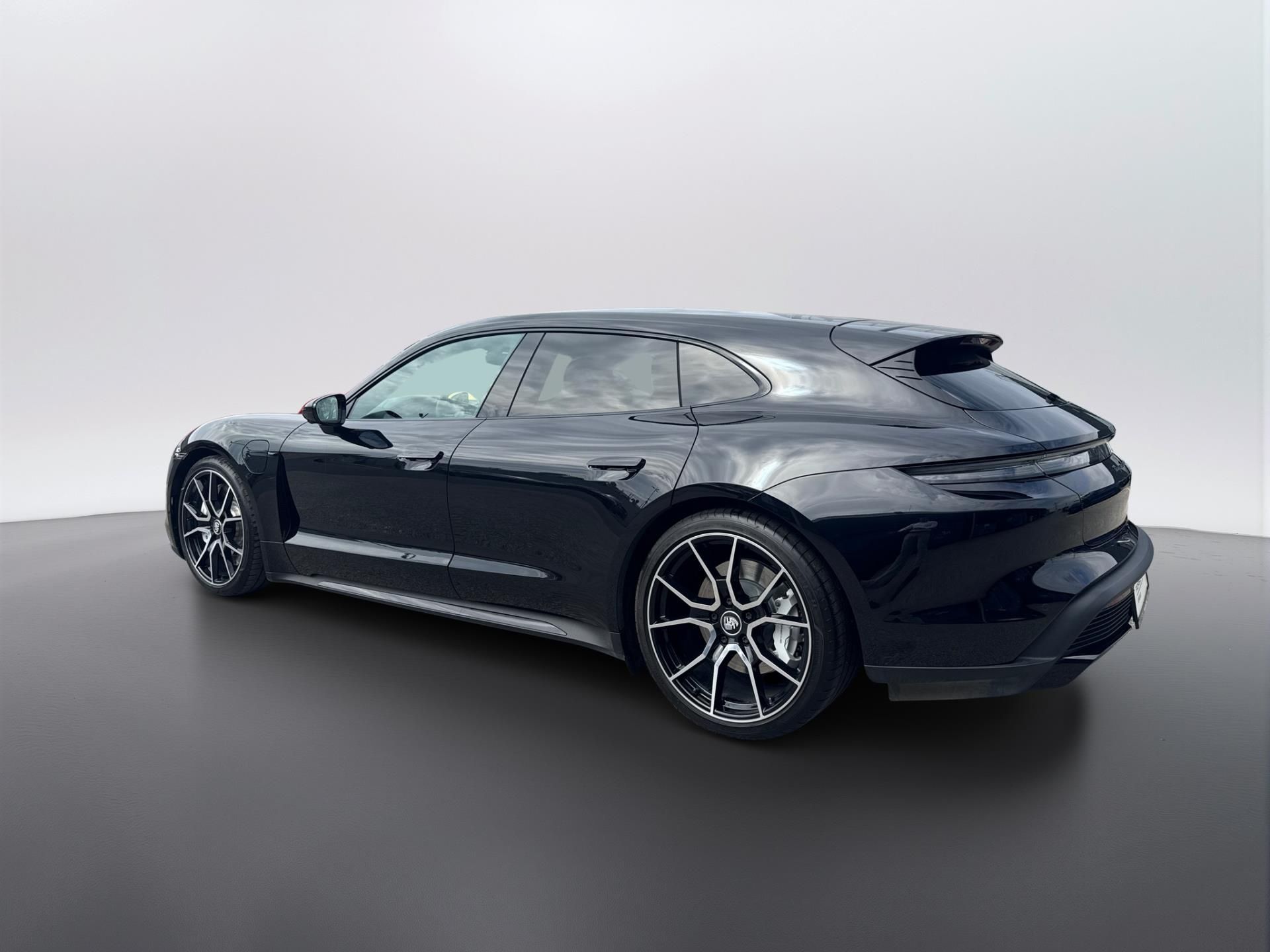 Porsche Taycan, Turbo Sport Turismo - fotka 3