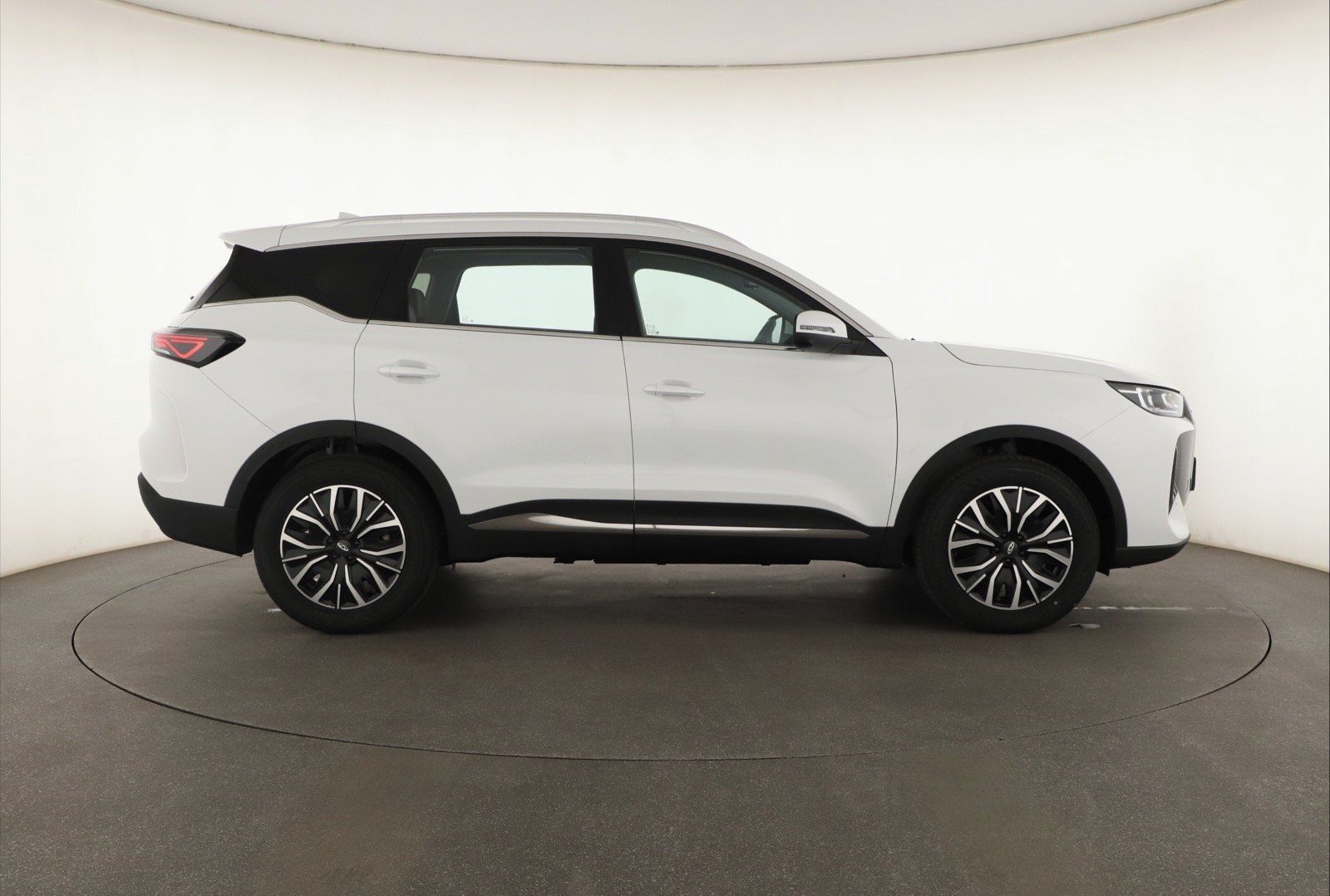 Chery Tiggo 7, 1.6 TGDI, Luxury, LUXURY - fotka 6