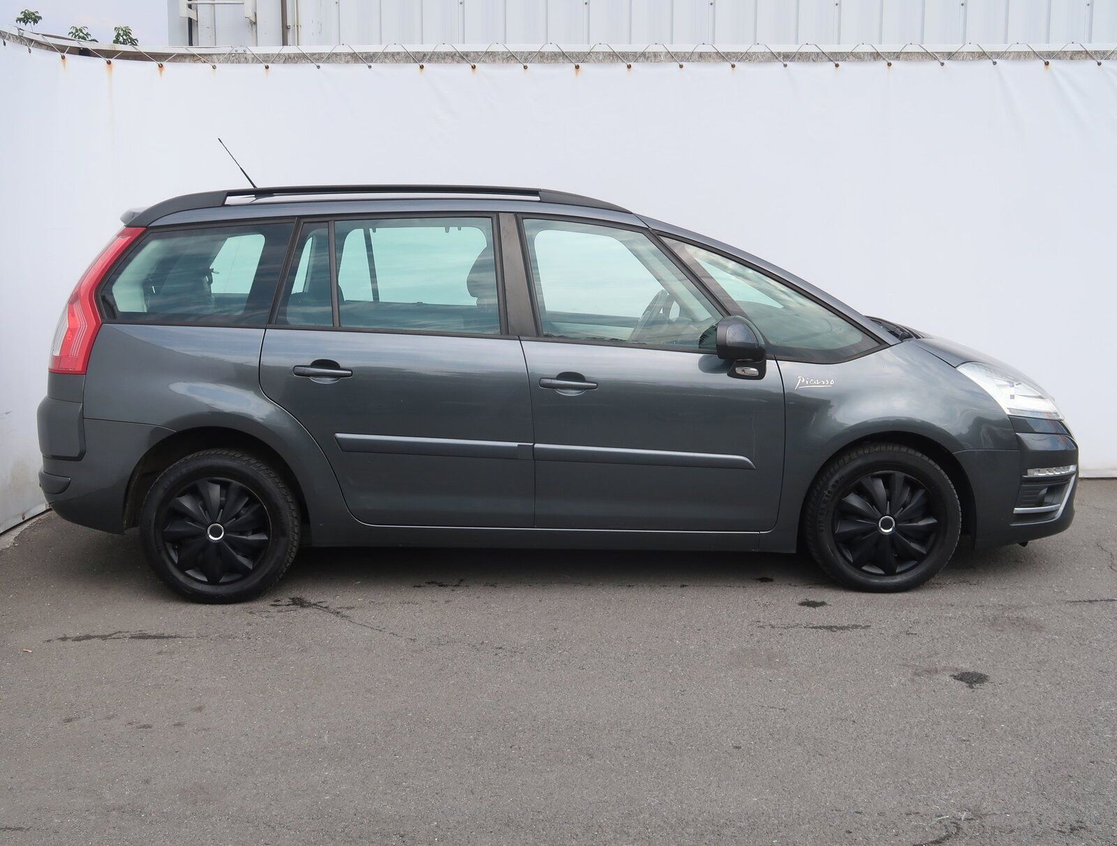 Citroën Grand C4 Picasso, 1.6 HDi, 7 míst, po STK, Tažné - fotka 6